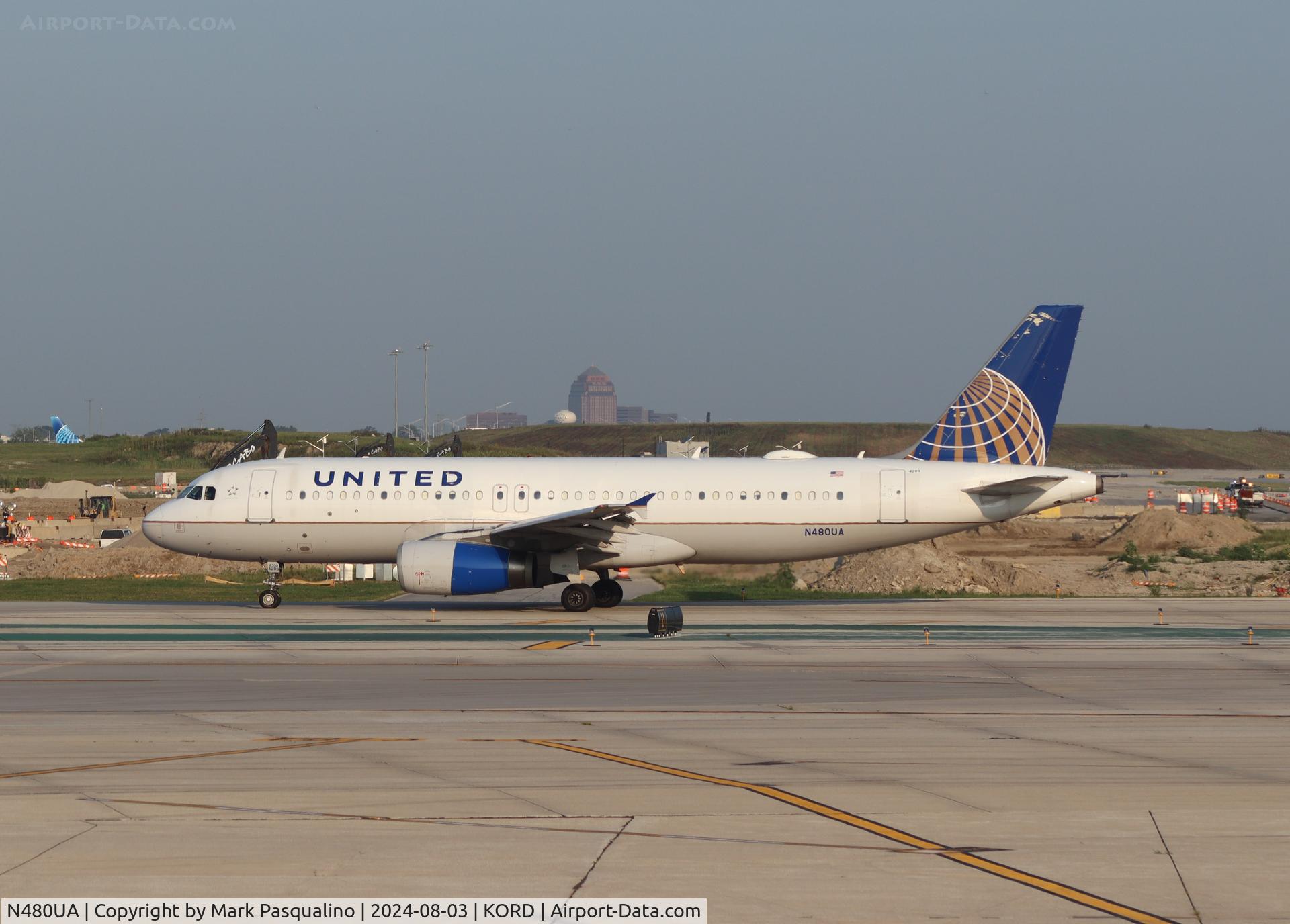 N480UA, 2001 Airbus A320-232 C/N 1555, Airbus A320-232