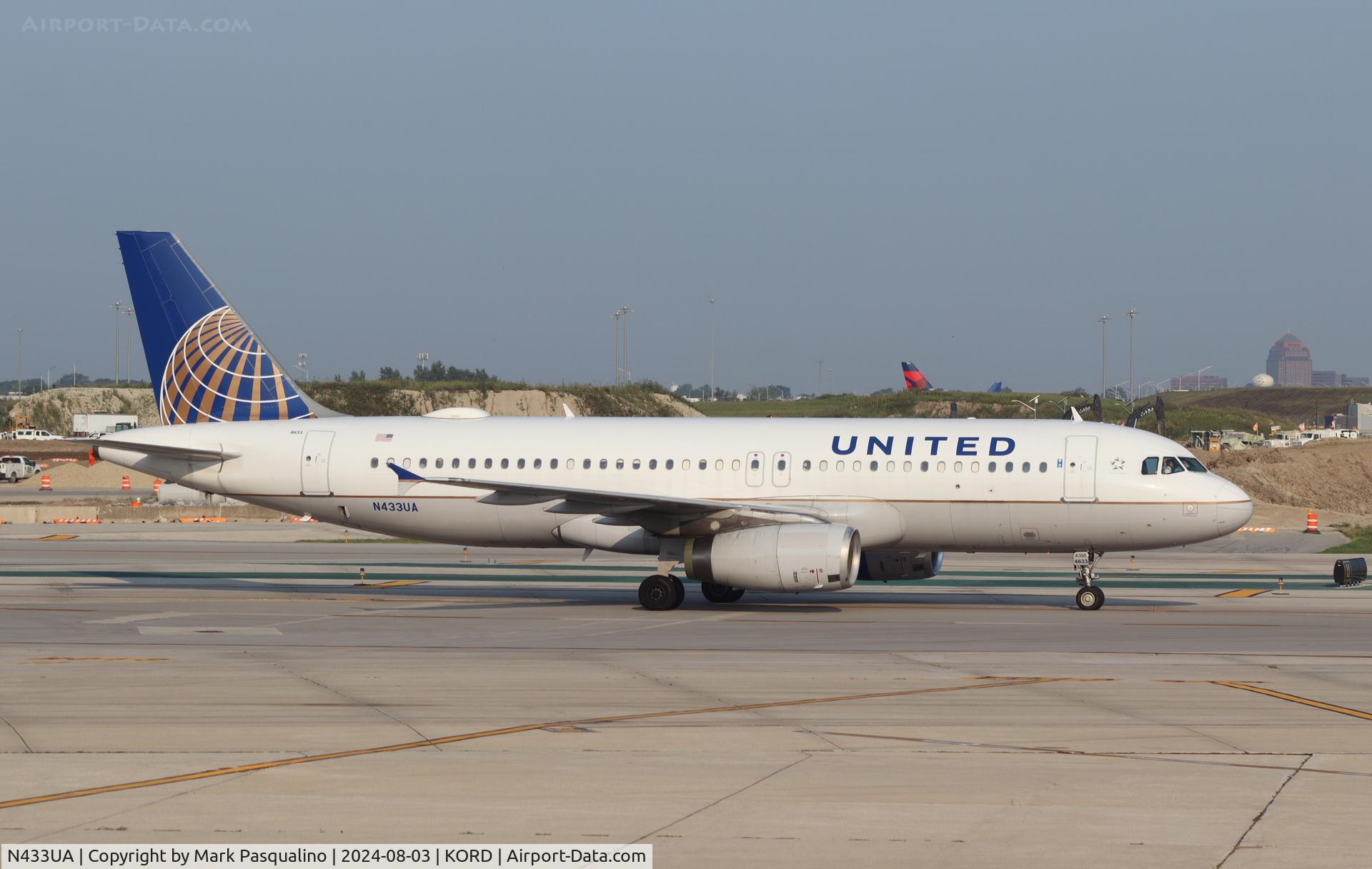 N433UA, 1996 Airbus A320-232 C/N 589, Airbus A320-232