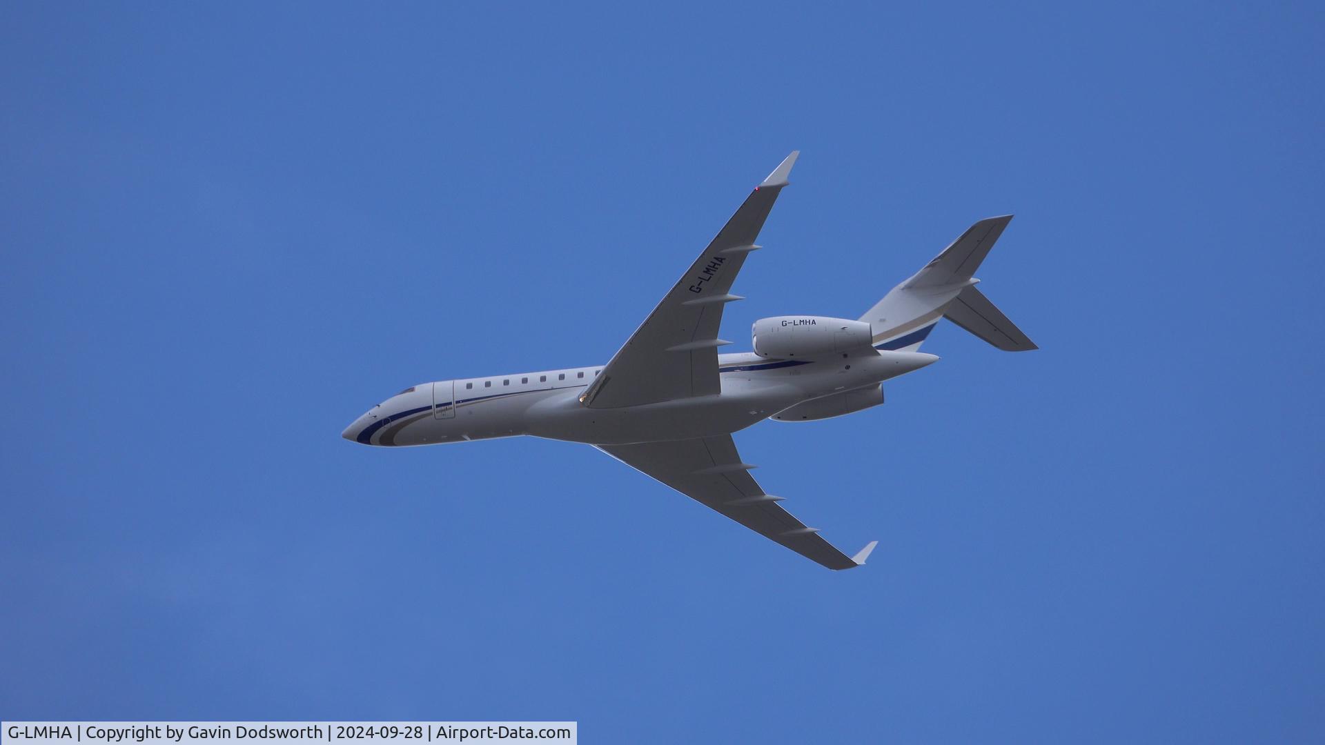 G-LMHA, 2024 Bombardier Global 6500 (BD-700-1A10) C/N 60132, Over Darlington on September 28, 2024 while crew training at Teesside Airport.