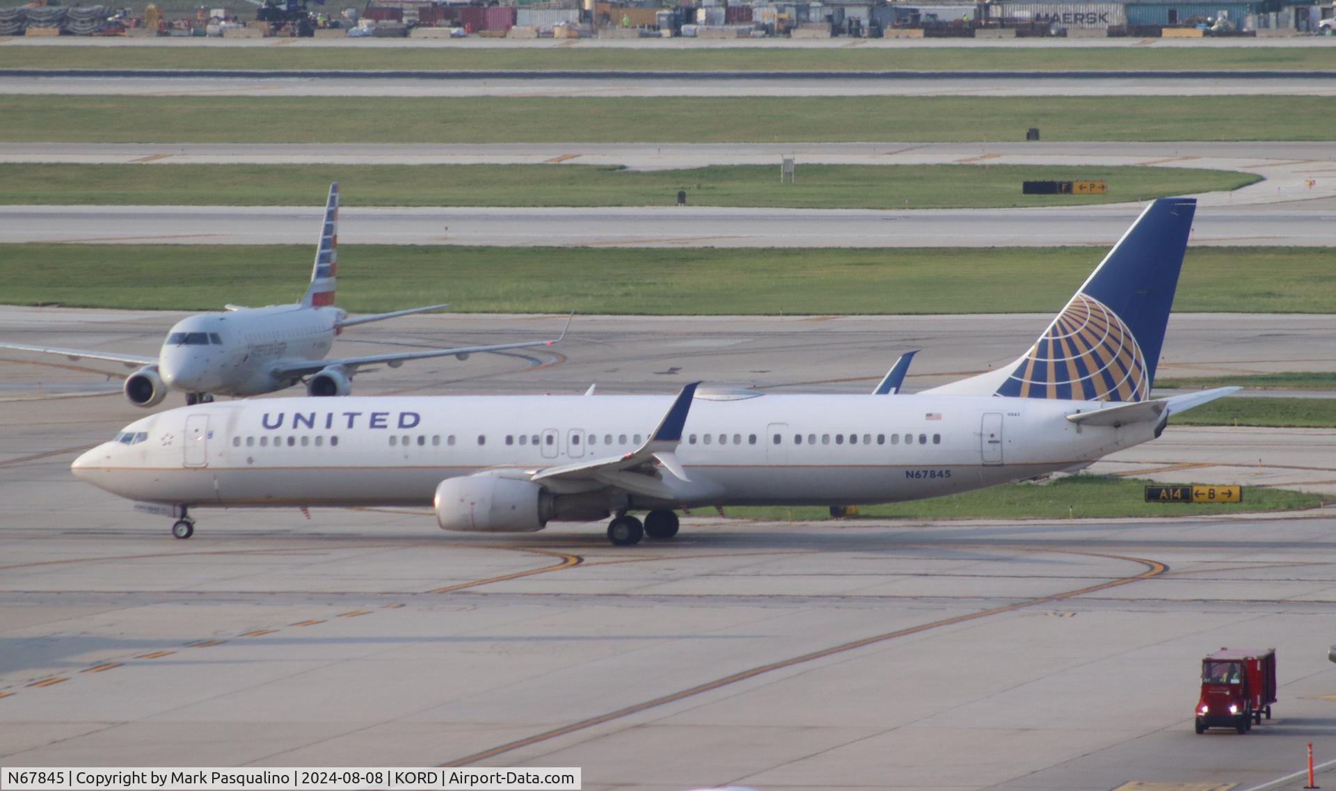N67845, 2015 Boeing 737-924/ER C/N 42185, Boeing 737-924/ER