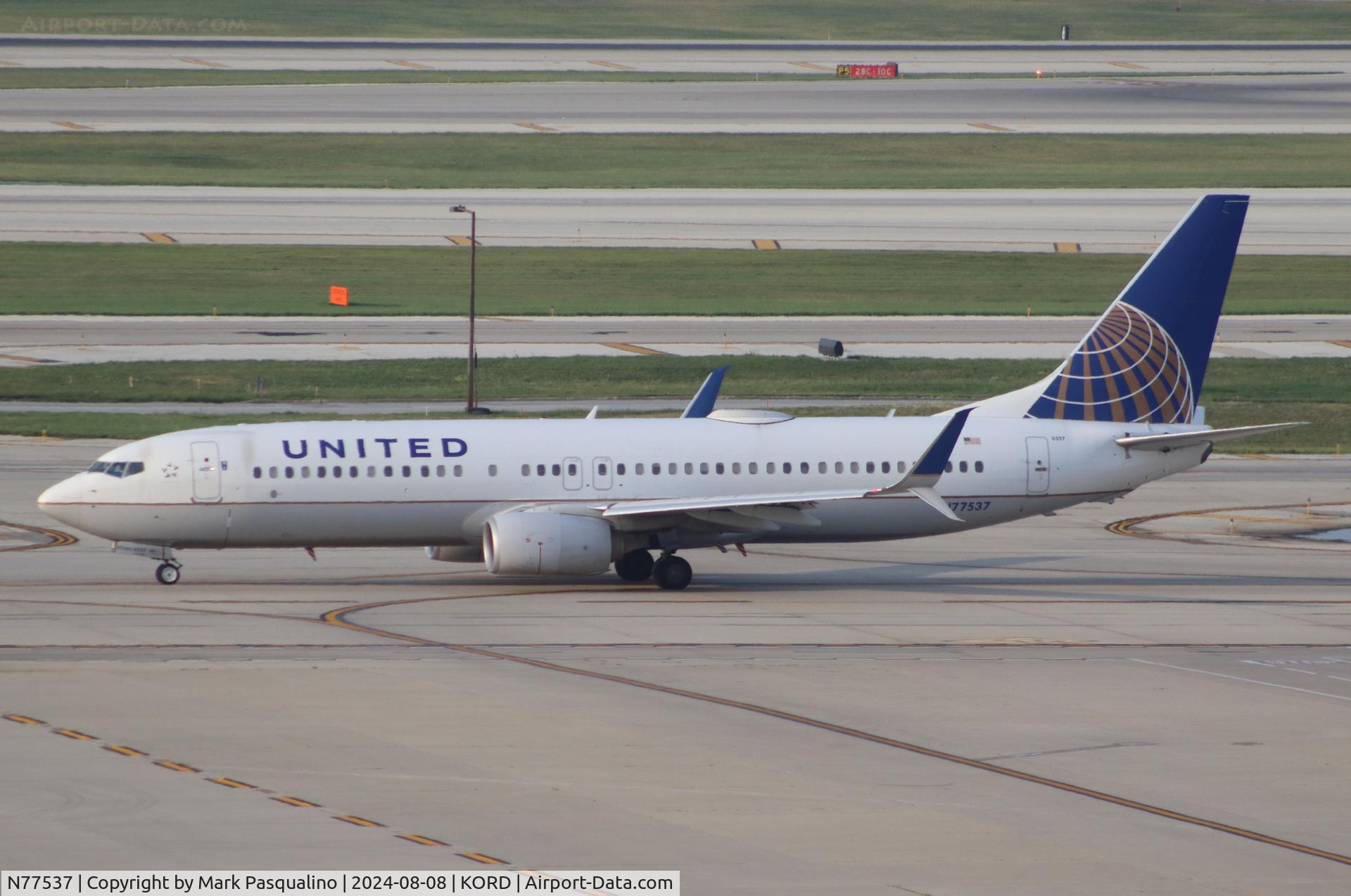 N77537, 2016 Boeing 737-800 C/N 62767, Boeing 737-824