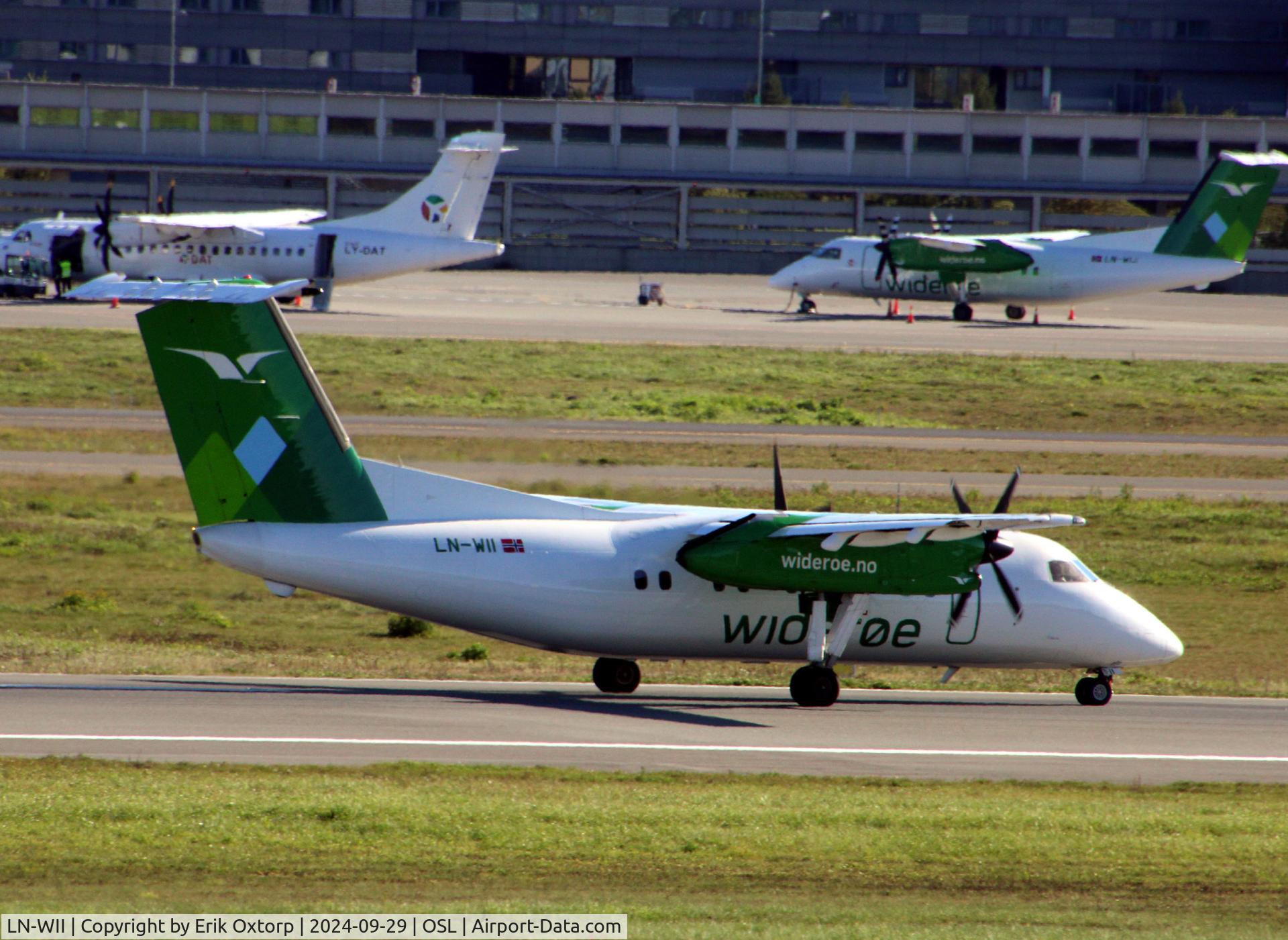 LN-WII, 1994 De Havilland Canada DHC-8-103B Dash 8 C/N 384, LN-WII i OSL