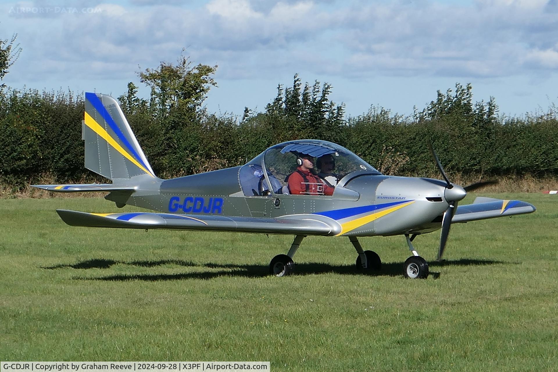 G-CDJR, 2005 Cosmik EV-97 Eurostar C/N 2318, Just landed at Priory Farm.