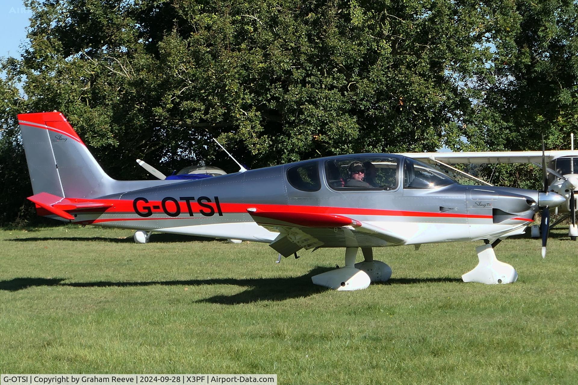 G-OTSI, 2019 The Airplane Factory Sling 4 C/N LAA 400A-15656, Just landed at Priory Farm.