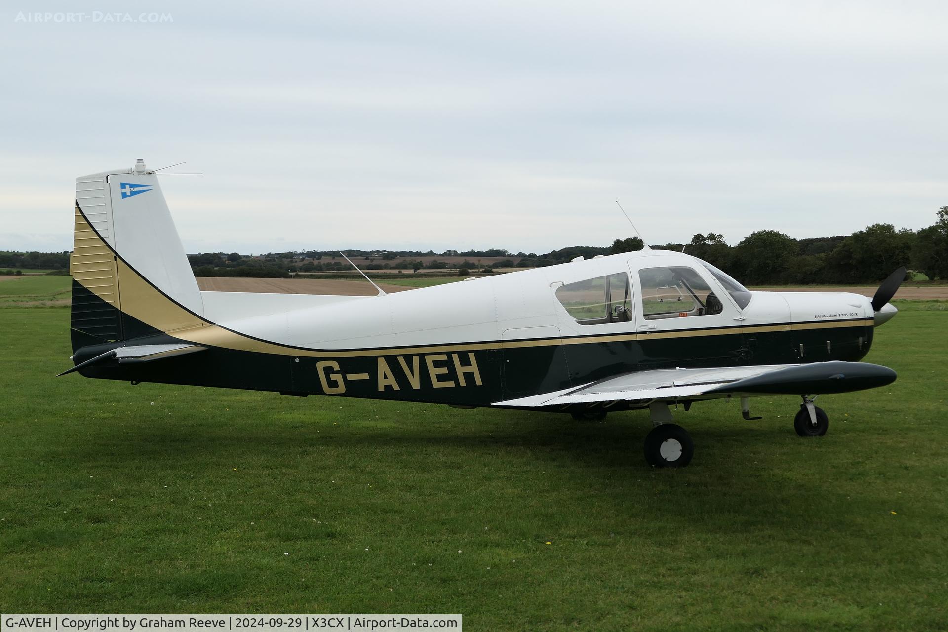 G-AVEH, 1967 SIAI-Marchetti S-205-20R C/N 346, Parked at Northrepps.