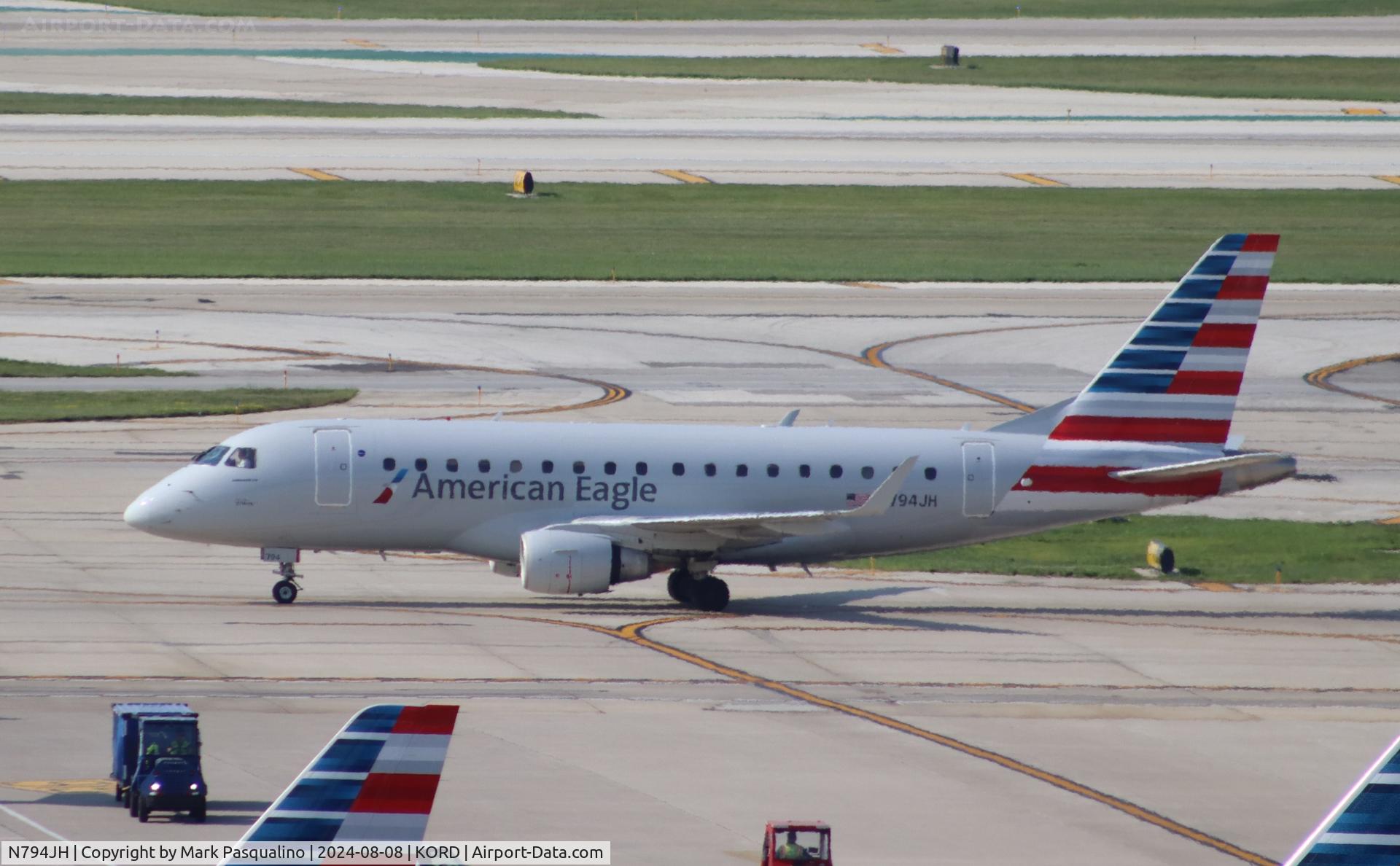 N794JH, 2005 Embraer 170LR (ERJ-170-100SE) C/N 17000066, ERJ-170-100SE
