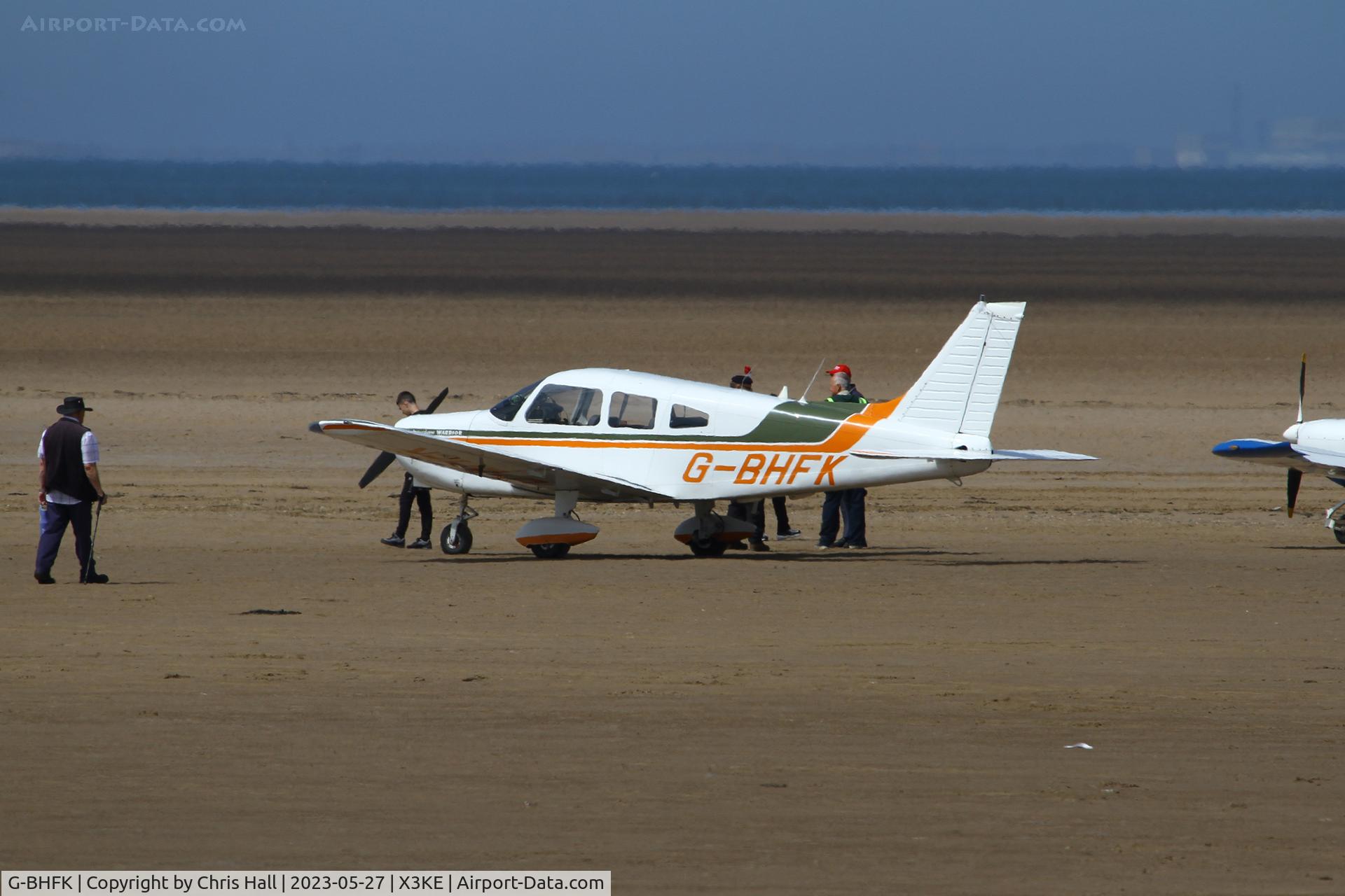 G-BHFK, 1976 Piper PA-28-151 Cherokee Warrior C/N 28-7615088, Lancashire Landing 2023