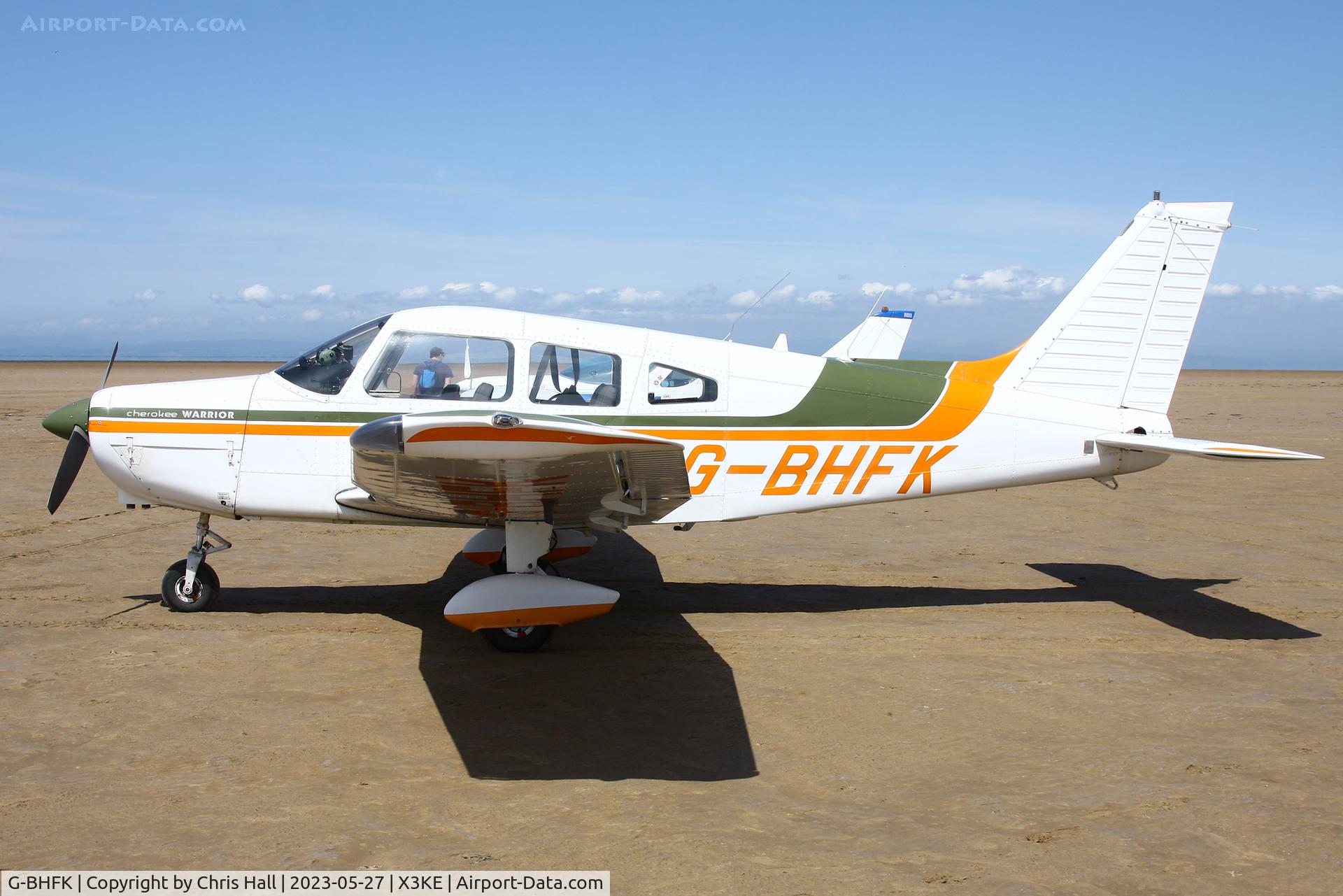 G-BHFK, 1976 Piper PA-28-151 Cherokee Warrior C/N 28-7615088, Lancashire Landing 2023