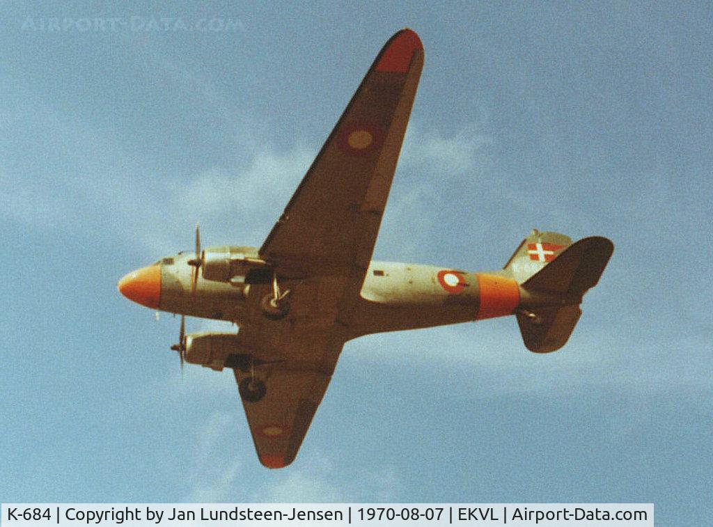 K-684, 1943 Douglas DC3C-S1C3G (C-47A-65-DL) C/N 19054, Royal Danish Air Force C-47A K-684 on final approach to Runway 28 at Vaerloese Air Base in Denmark in 1970. K-684 was a cargo plane and was in RDAF service 1956-1982. Ex USAAF/USAF 42-100591, R.Norwegian AF BW-I.