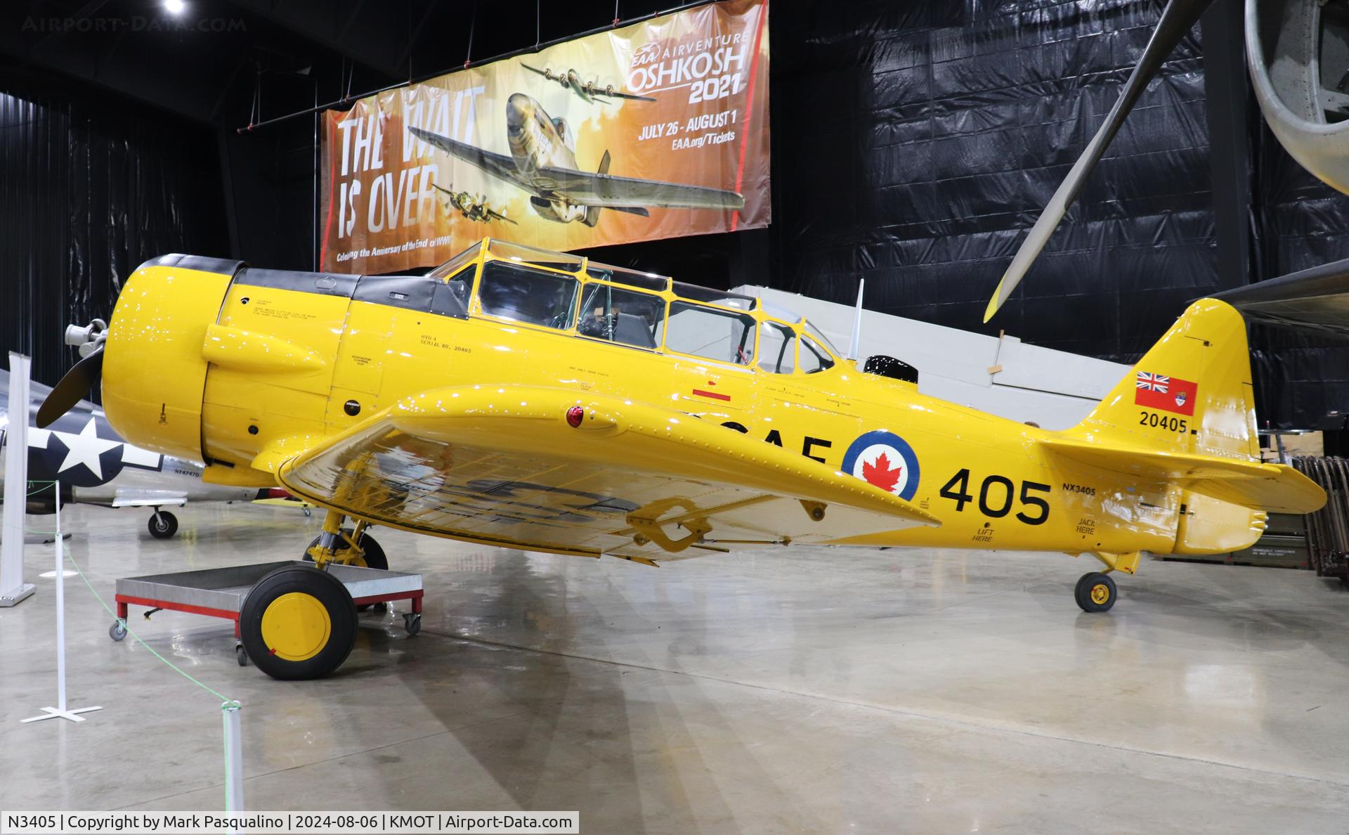 N3405, Canadian Car & Foundry Harvard MK IV C/N CCF4-196, Harvard MK IV