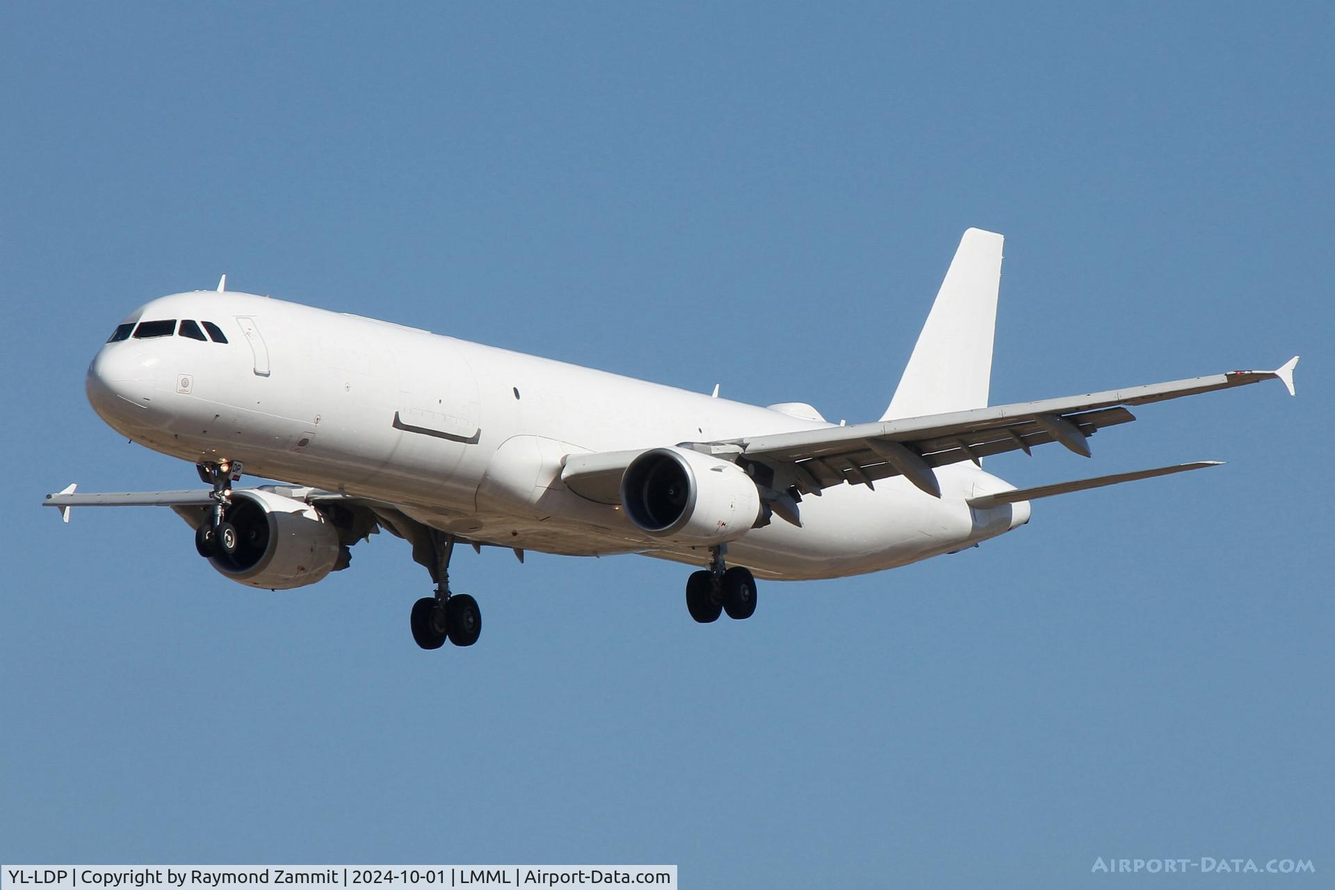 YL-LDP, Airbus 321-200F C/N 1241, A321-200F YL-LDP SmartLynx