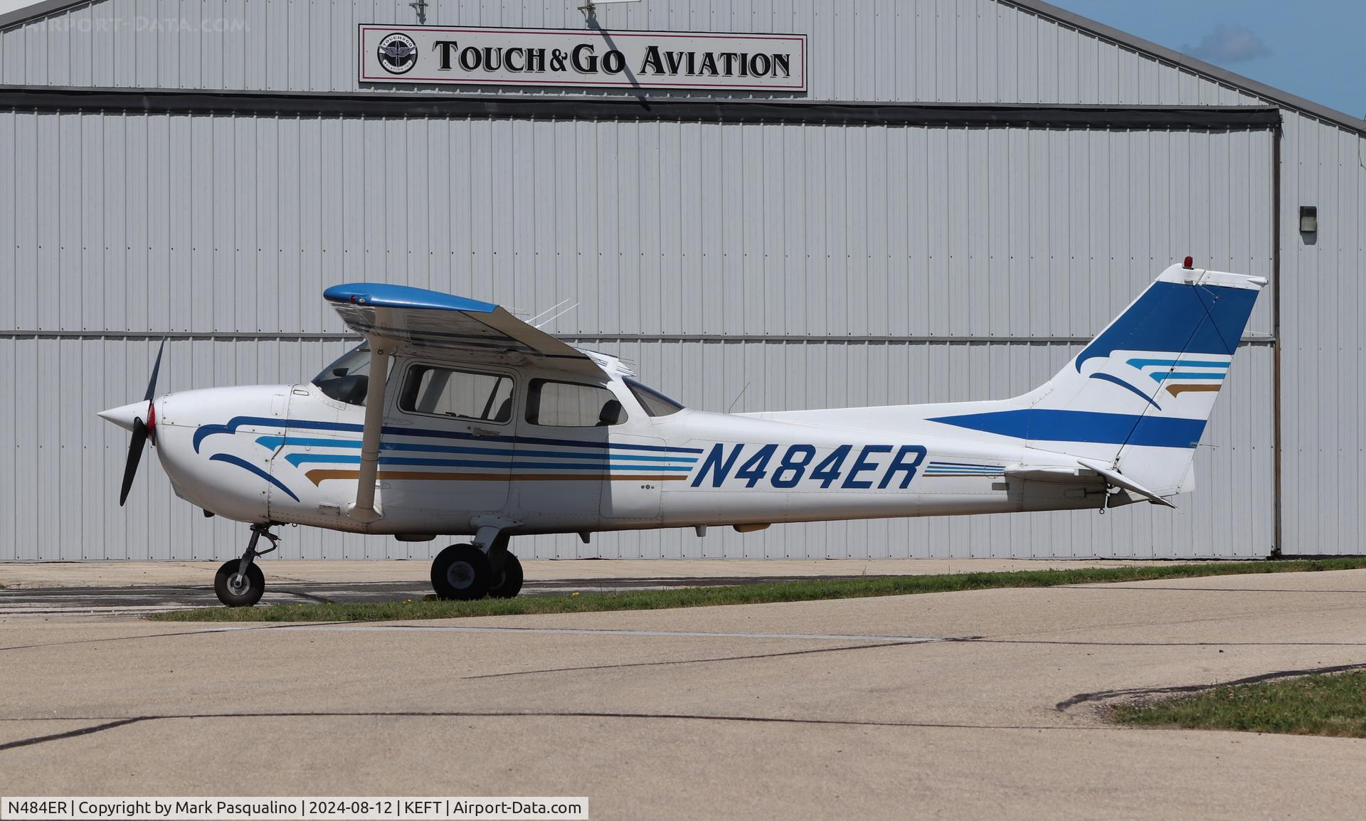 N484ER, 2001 Cessna 172S C/N 172S8944, Cessna 172S