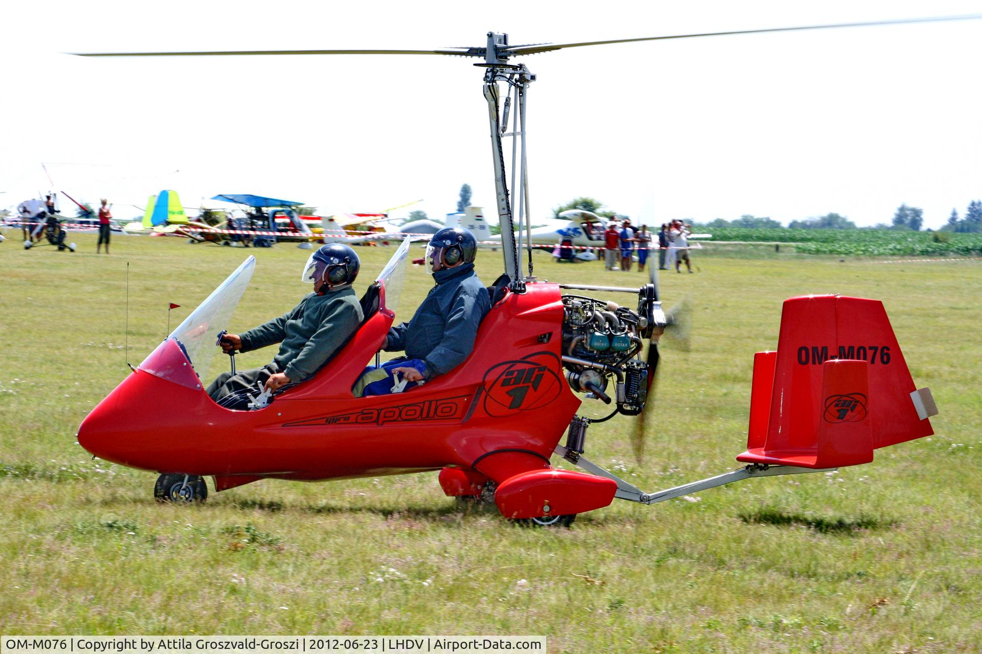 OM-M076, Halley Apollo Gyro AG-1, LHDV - Dunaújváros-Kisapostag Airport, Hungary