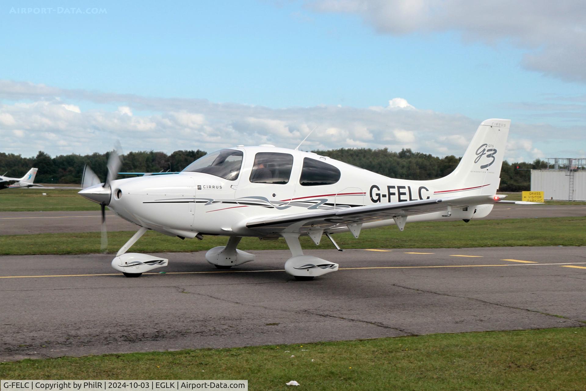 G-FELC, 2008 Cirrus SR22 C/N 3039, G-FELC 2008 Cirrus SR22 Blackbushe