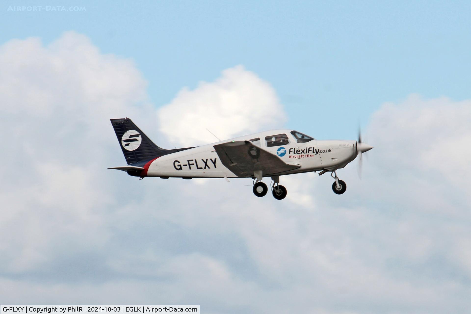 G-FLXY, 2017 Piper PA-28-181 Cherokee Archer III C/N 2843927, G-FLXY 2017 Piper PA-28-181 Cherokee Archer lll Blackbushe