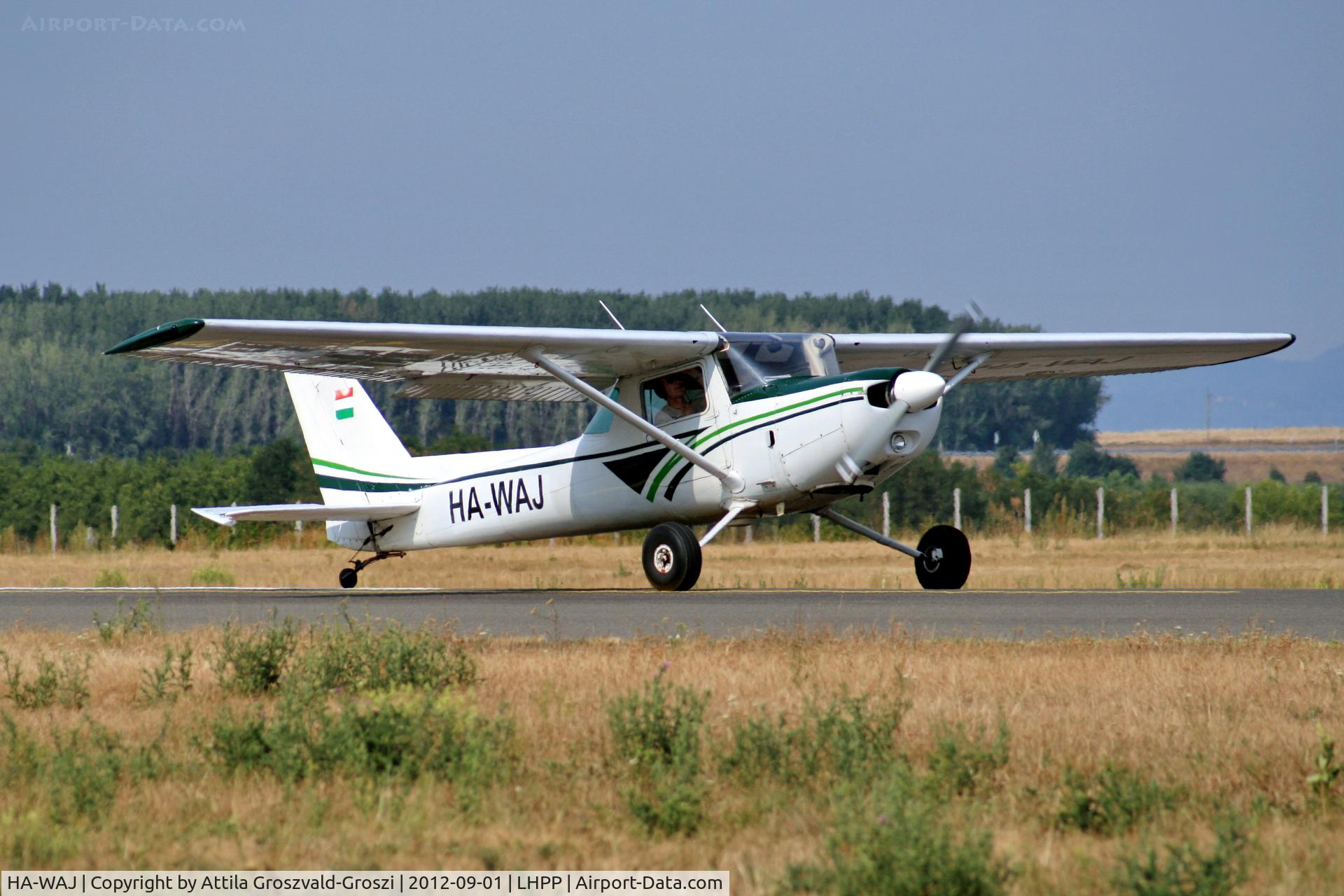 HA-WAJ, 1980 Cessna 152 C/N 152-83188, LHPP - Pécs-Pogány Airport, Hungary