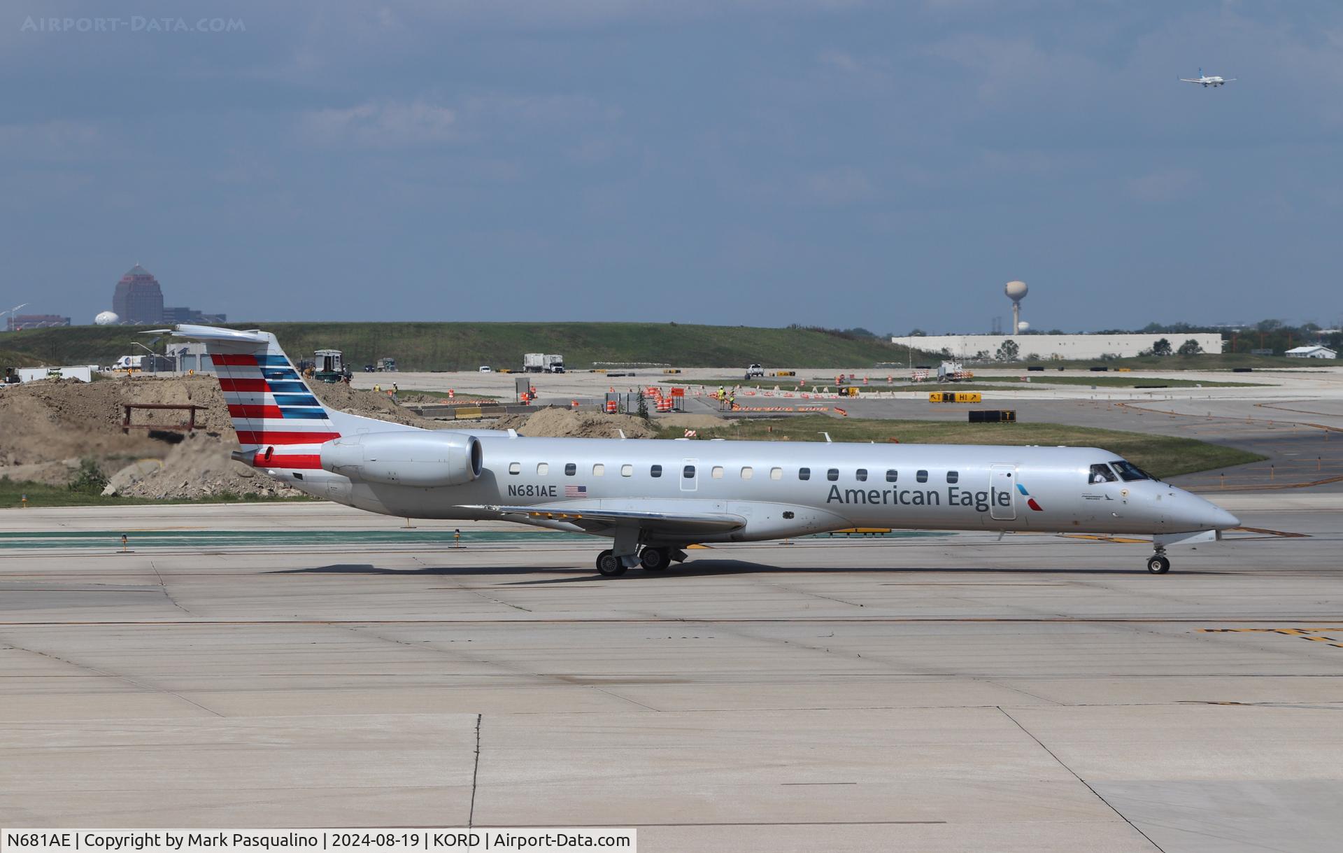 N681AE, 2004 Embraer ERJ-145LR (EMB-145LR) C/N 14500824, EMB-145LR