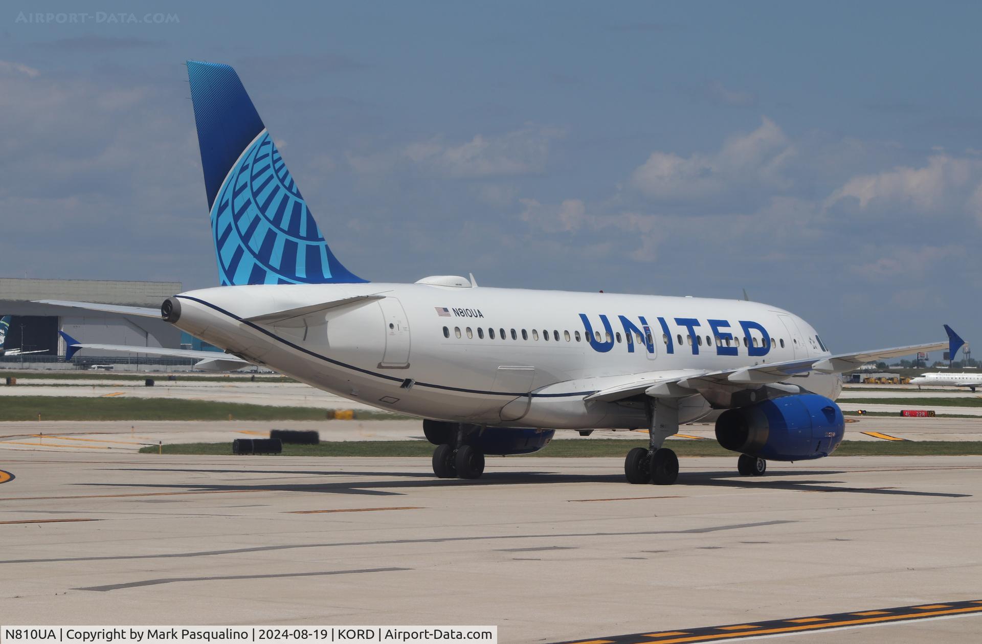 N810UA, 1998 Airbus A319-131 C/N 843, Airbus A319-131
