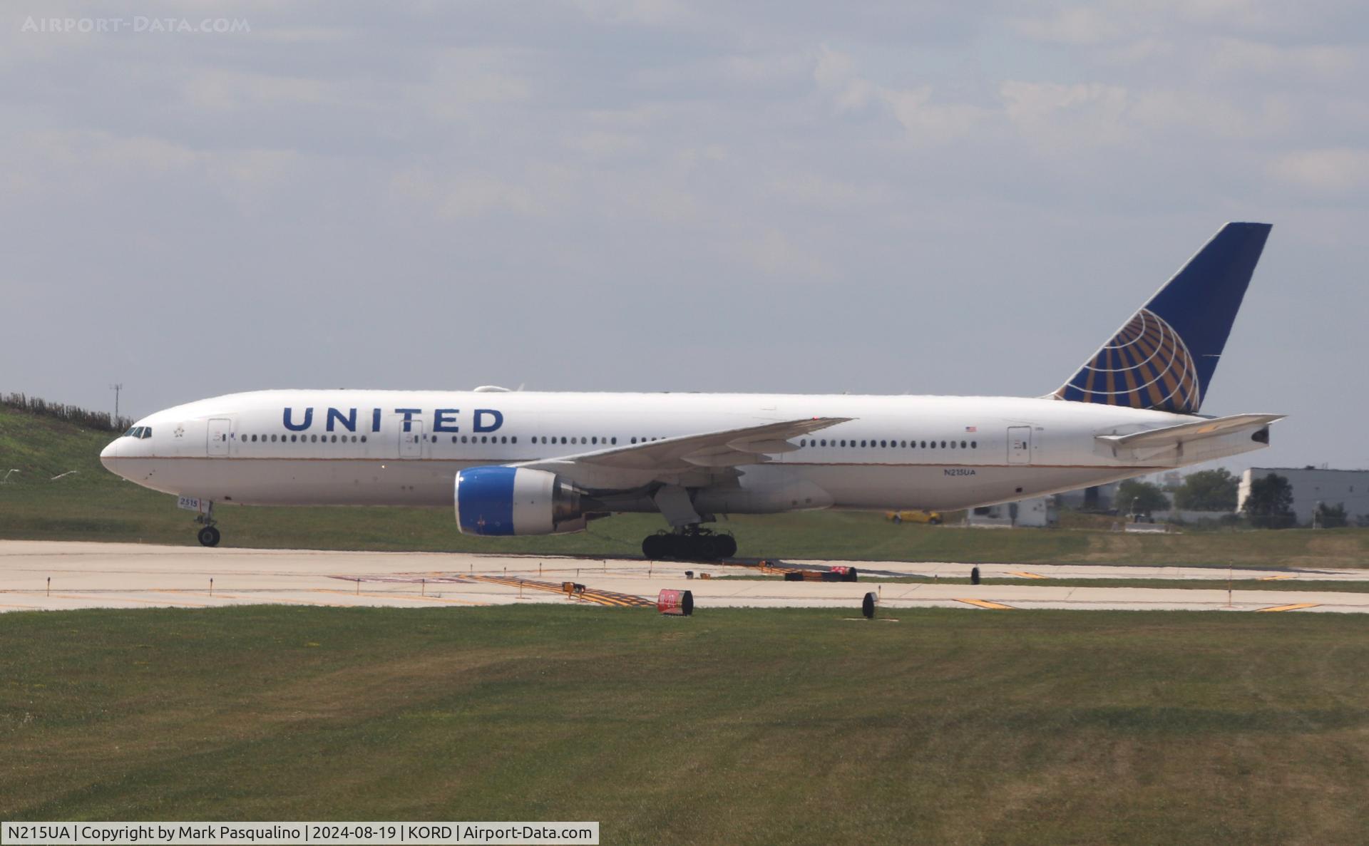 N215UA, 2000 Boeing 777-222 C/N 30221, Boeing 777-222