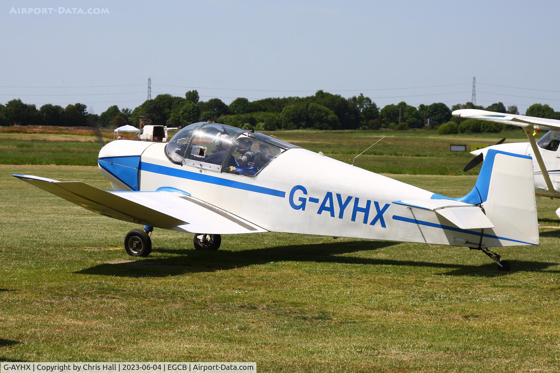 G-AYHX, 1958 SAN Jodel D-117A C/N 903, Barton