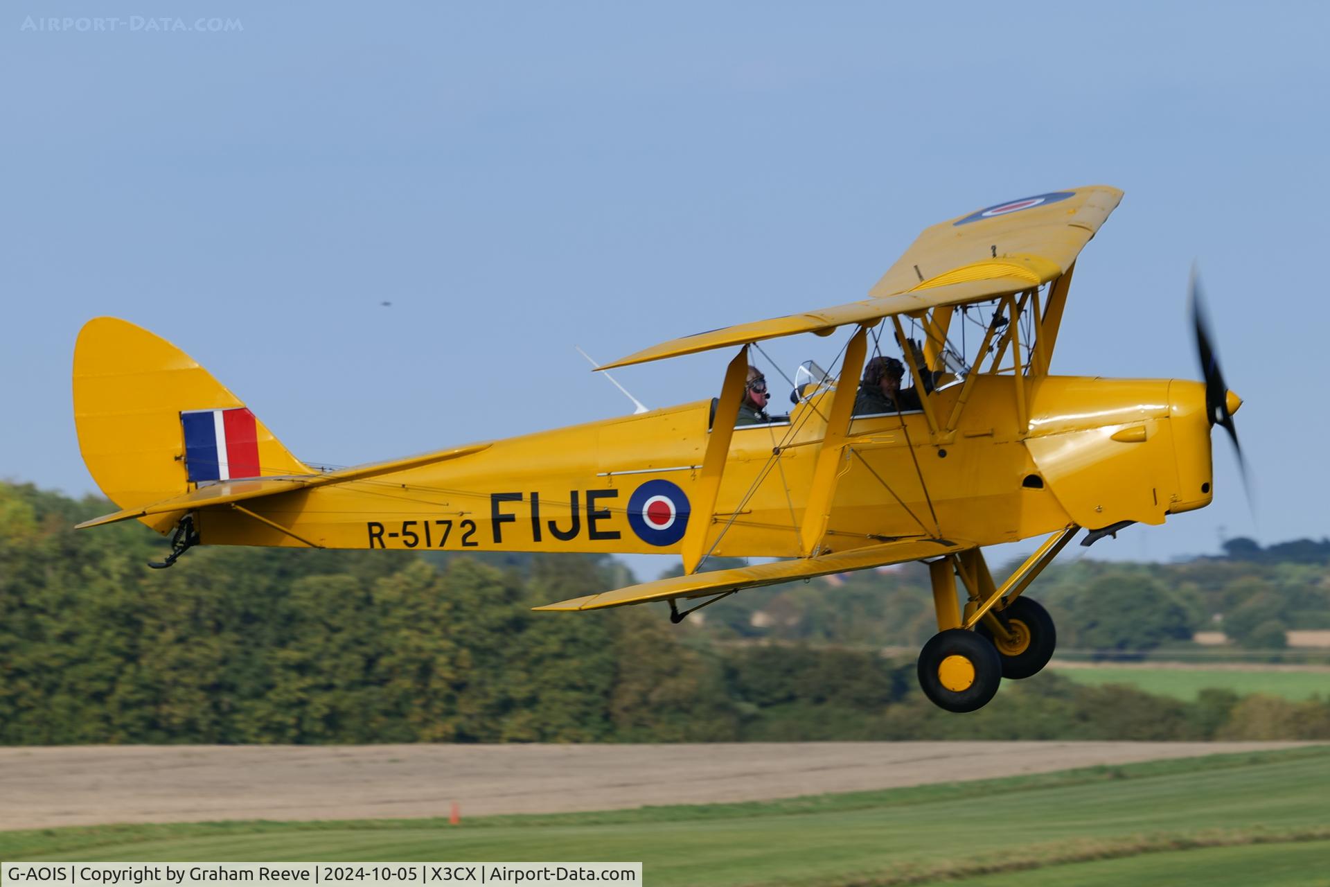 G-AOIS, 1939 De Havilland DH-82A Tiger Moth II C/N 83034, Departing from Northrepps.