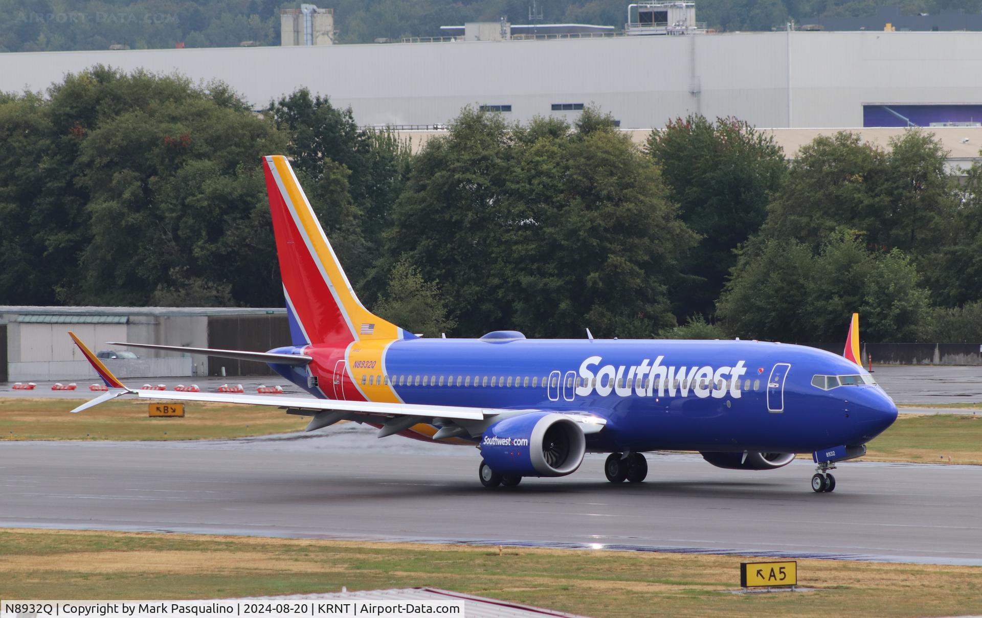 N8932Q, 2024 Boeing 737-8 MAX C/N 42601, Boeing 737-8 MAX