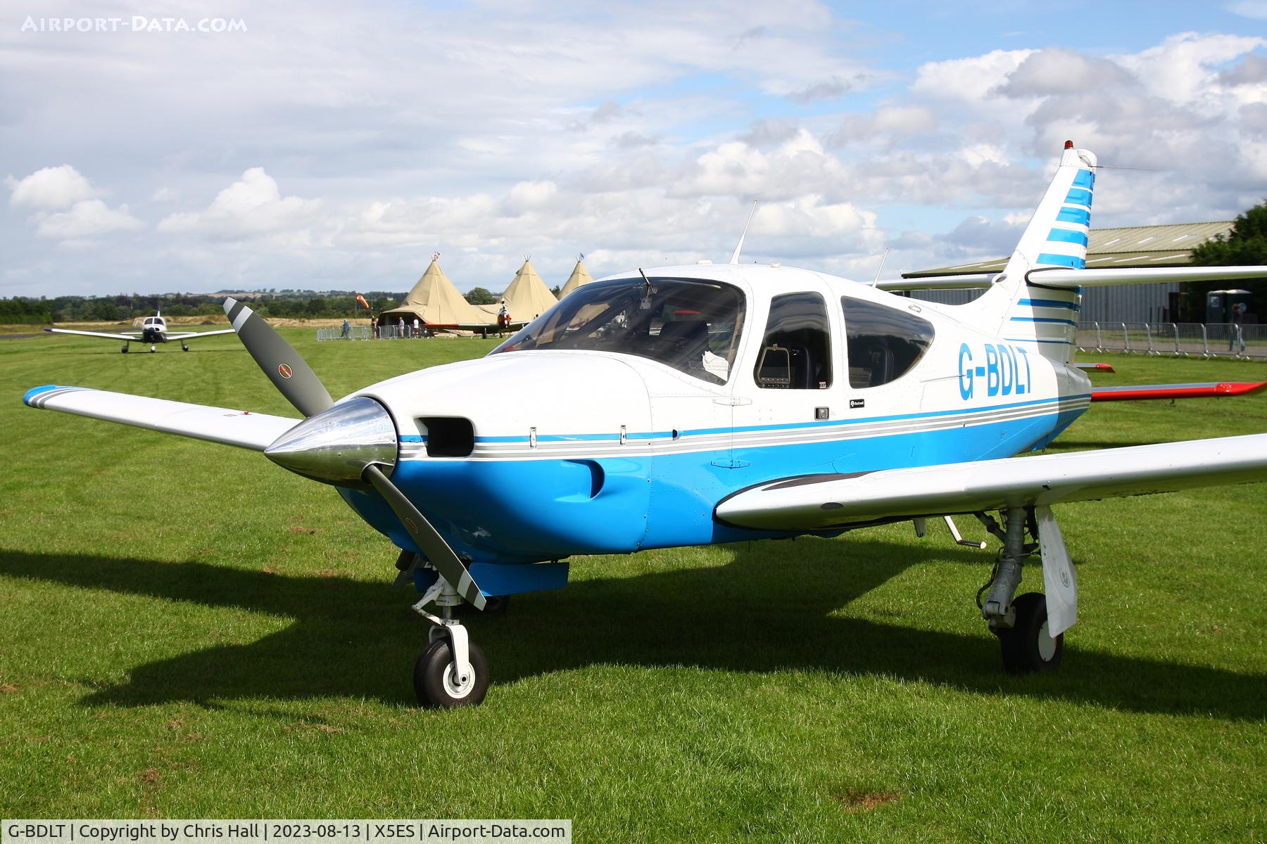 G-BDLT, 1975 Rockwell International 112 Commander C/N 363, Eshott