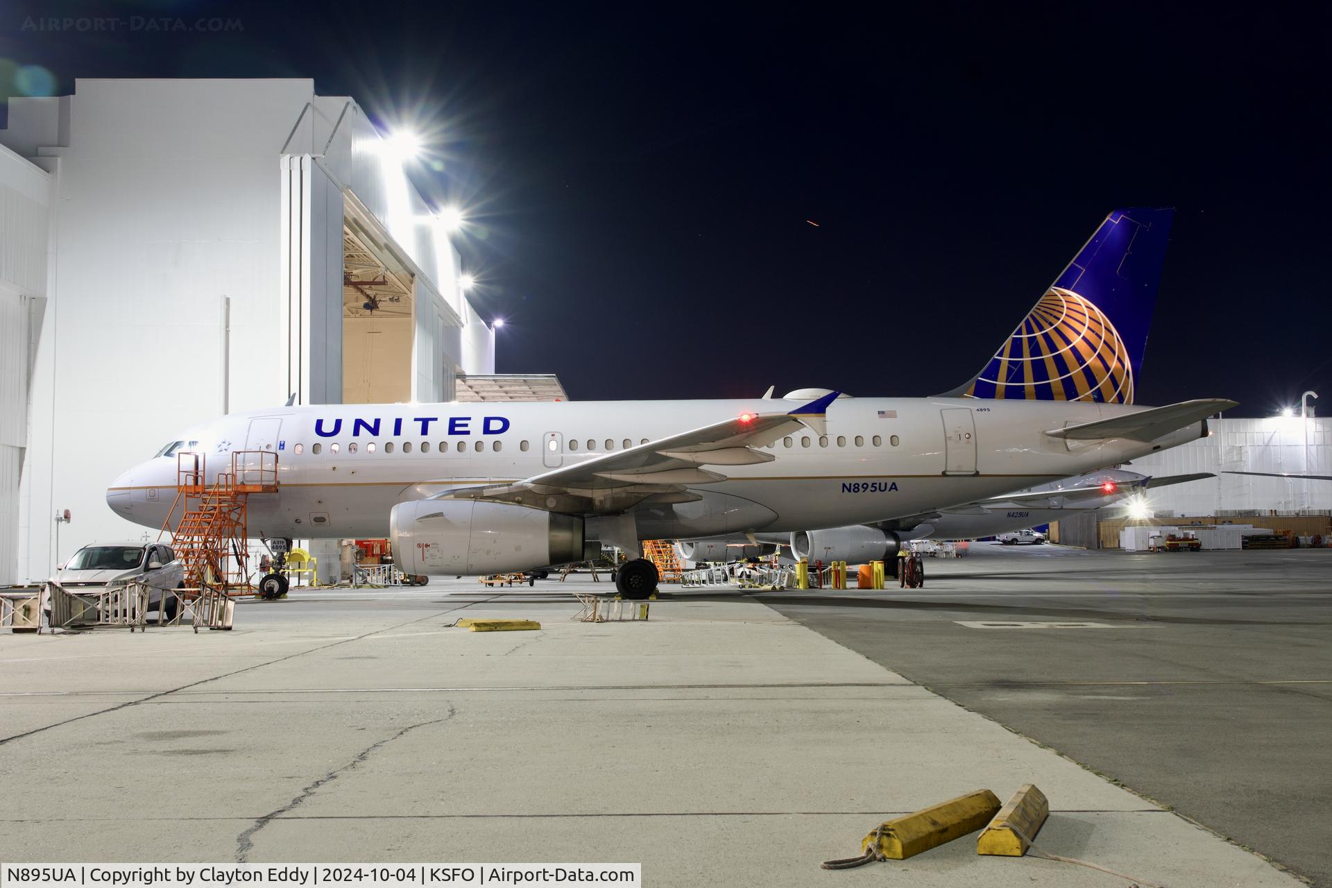 N895UA, 2007 Airbus A319-132 C/N 3020, SFO 2024.