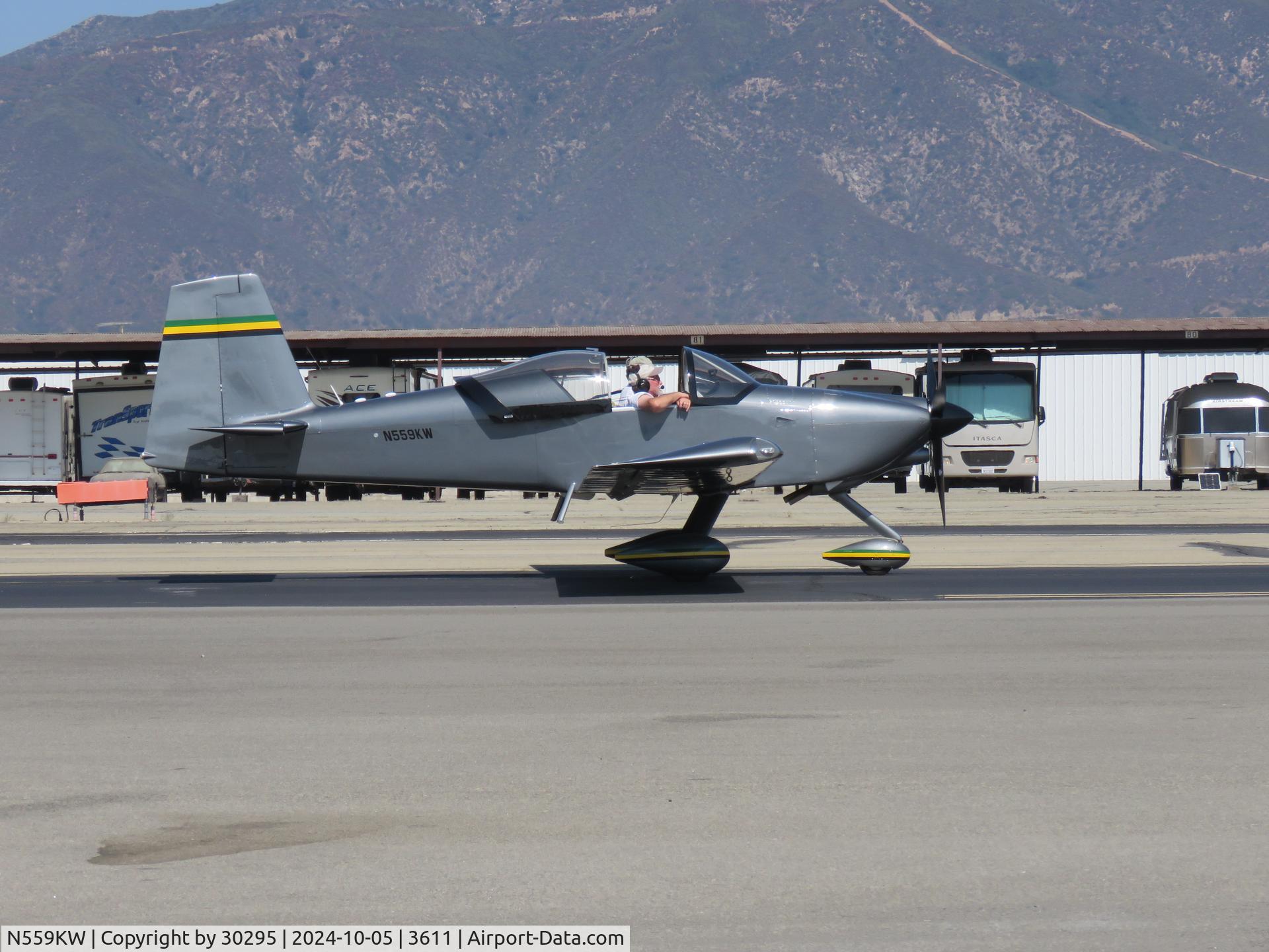 N559KW, Vans RV-9A C/N 90770, Taxiing