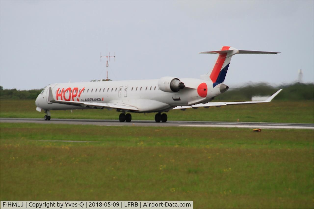 F-HMLJ, 2011 Bombardier CRJ-1000EL NG (CL-600-2E25) C/N 19015, Bombardier CRJ-1000EL NG, Brest-Bretagne Airport (LFRB-BES)