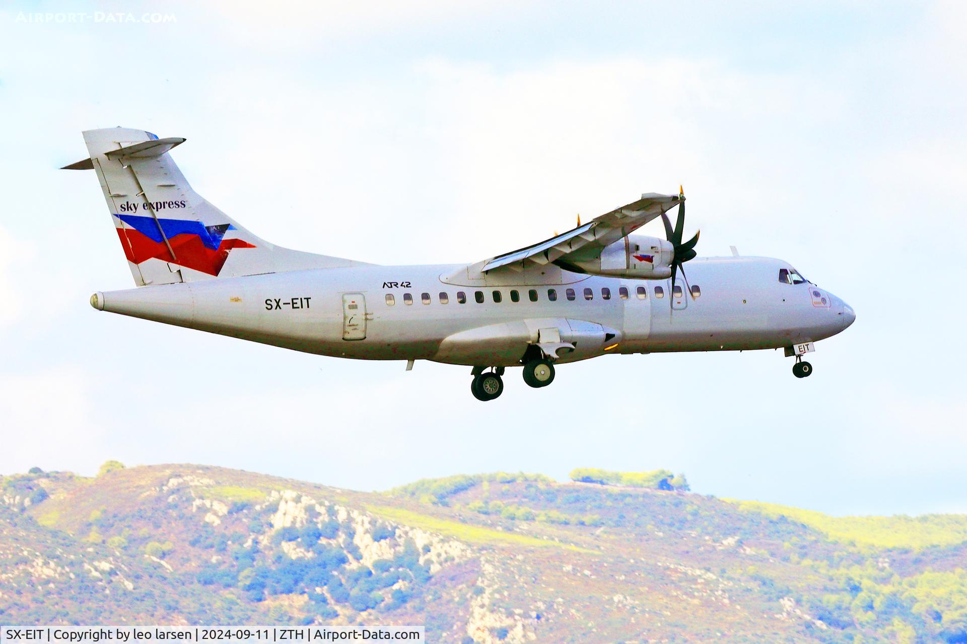 SX-EIT, 1996 ATR 42-500 C/N 530, Zakynthos 11.9.2024