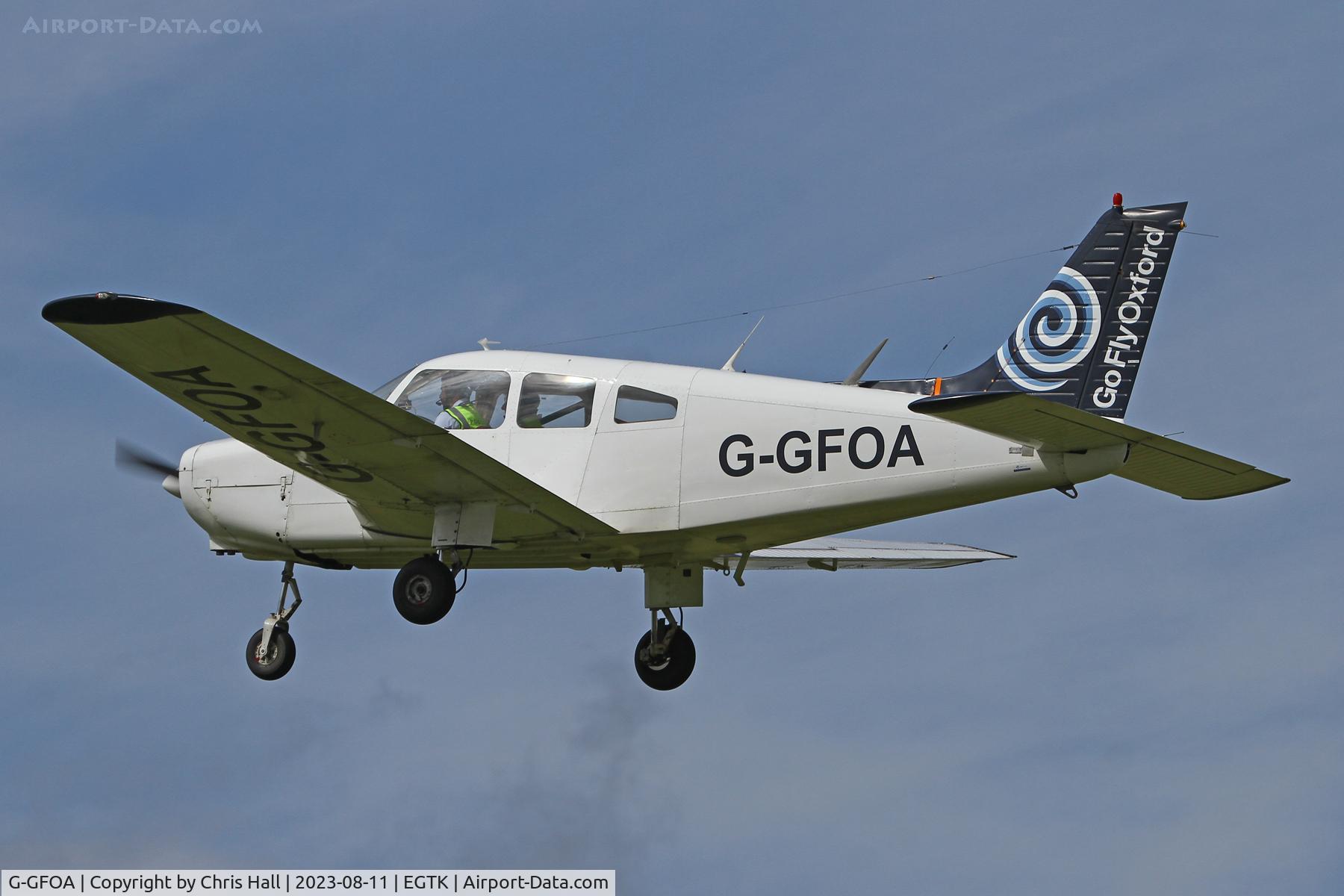 G-GFOA, 1976 Piper PA-28-161 Warrior II C/N 28-7816651, Oxford