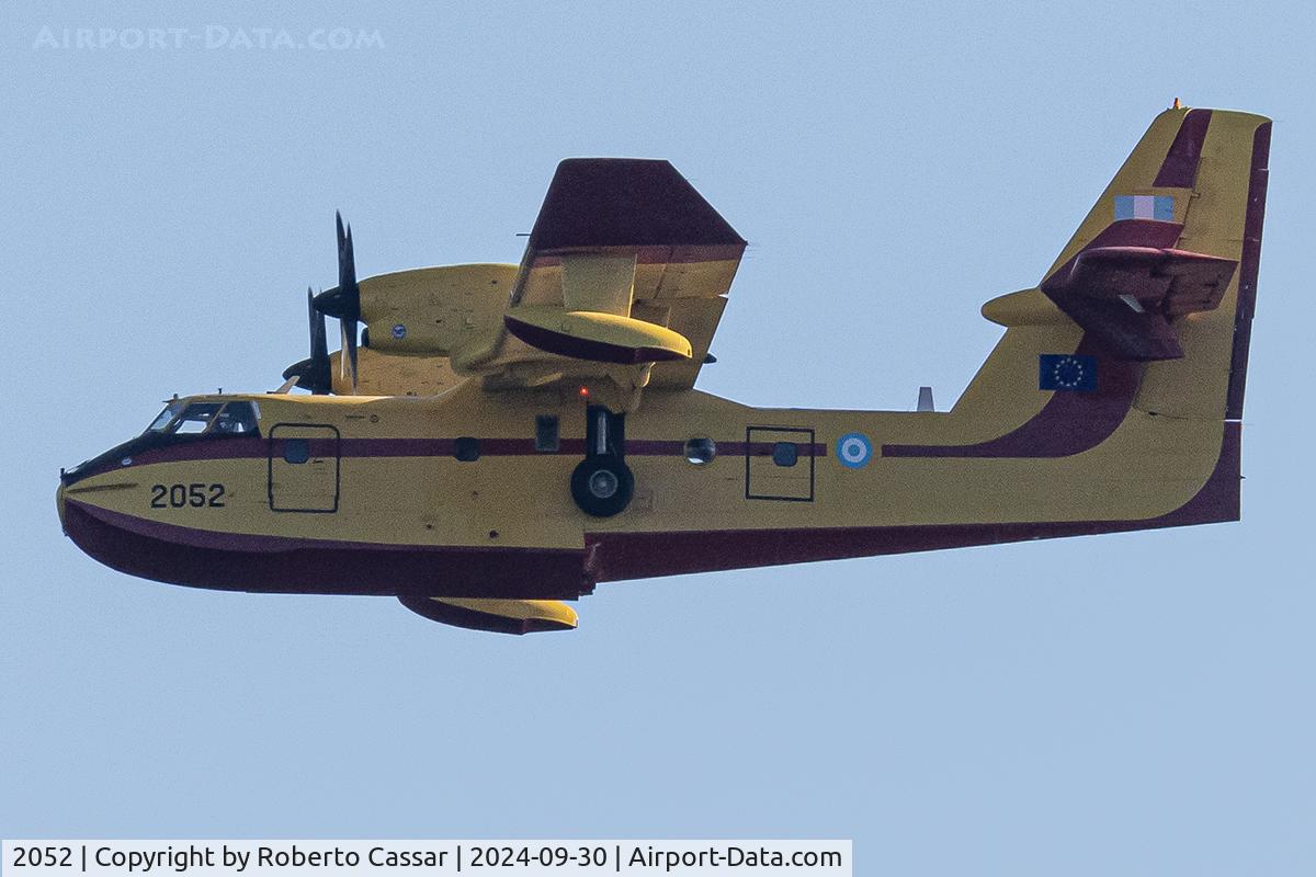 2052, Bombardier CL-415GR (CL-215-6B11) C/N 2052, Gulf of Corinthos