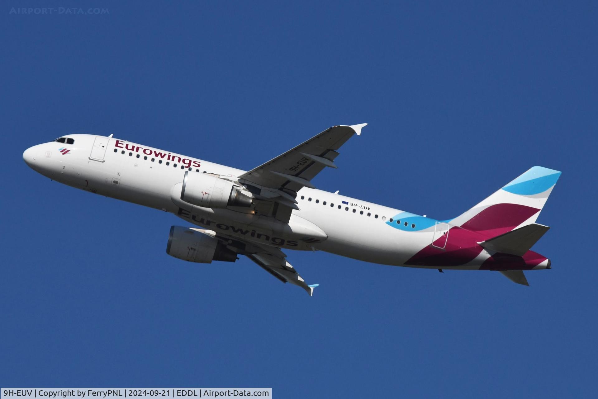 9H-EUV, 2011 Airbus A320-214 C/N 4565, Eurowings A320 departing DUS