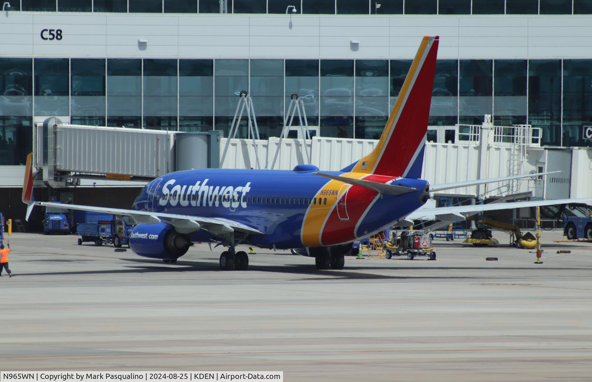 N965WN, 2011 Boeing 737-7H4 C/N 36677, Boeing 737-7H4