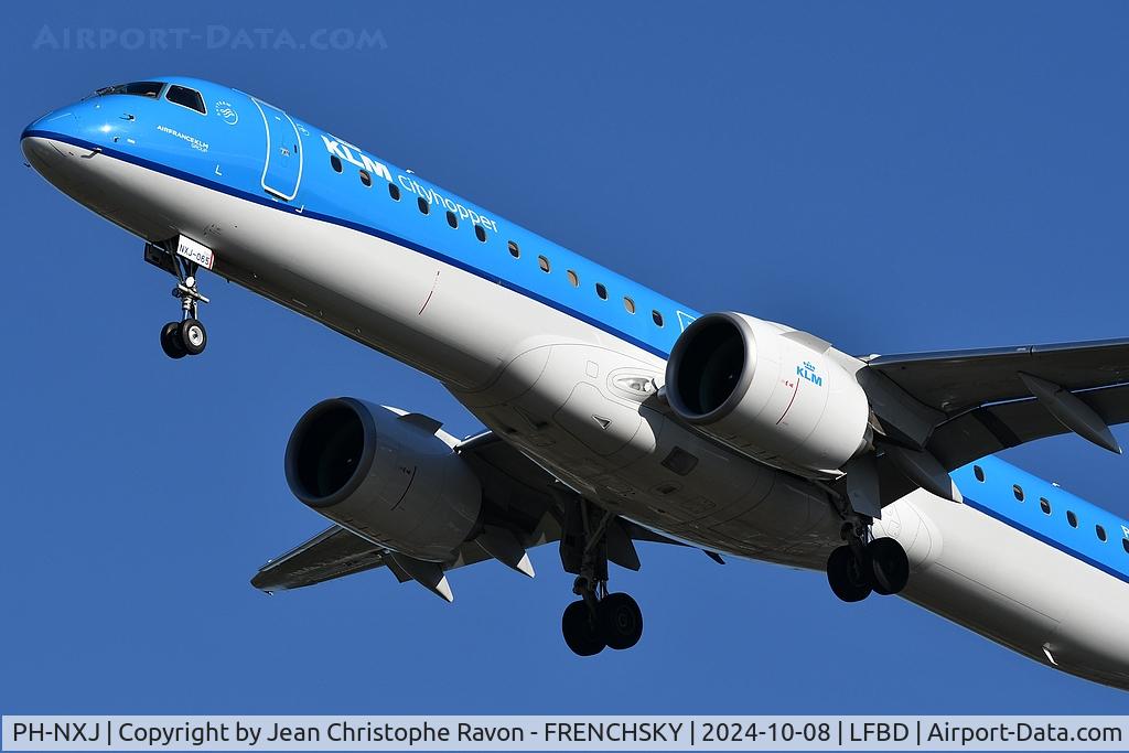 PH-NXJ, 2022 Embraer E195-E2 (ERJ 190-400STD) C/N 20065, Amsterdam (AMS)	Bordeaux (BOD)	KL1441
