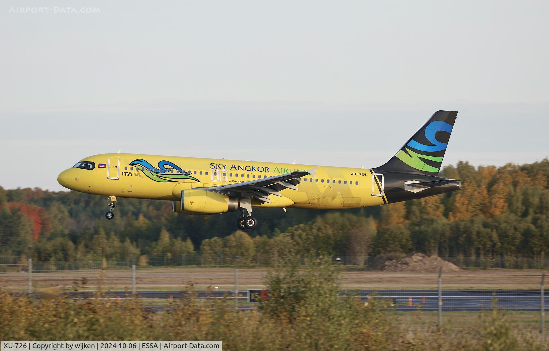 XU-726, 2009 Airbus A320-232 C/N 3748, Rwy 26