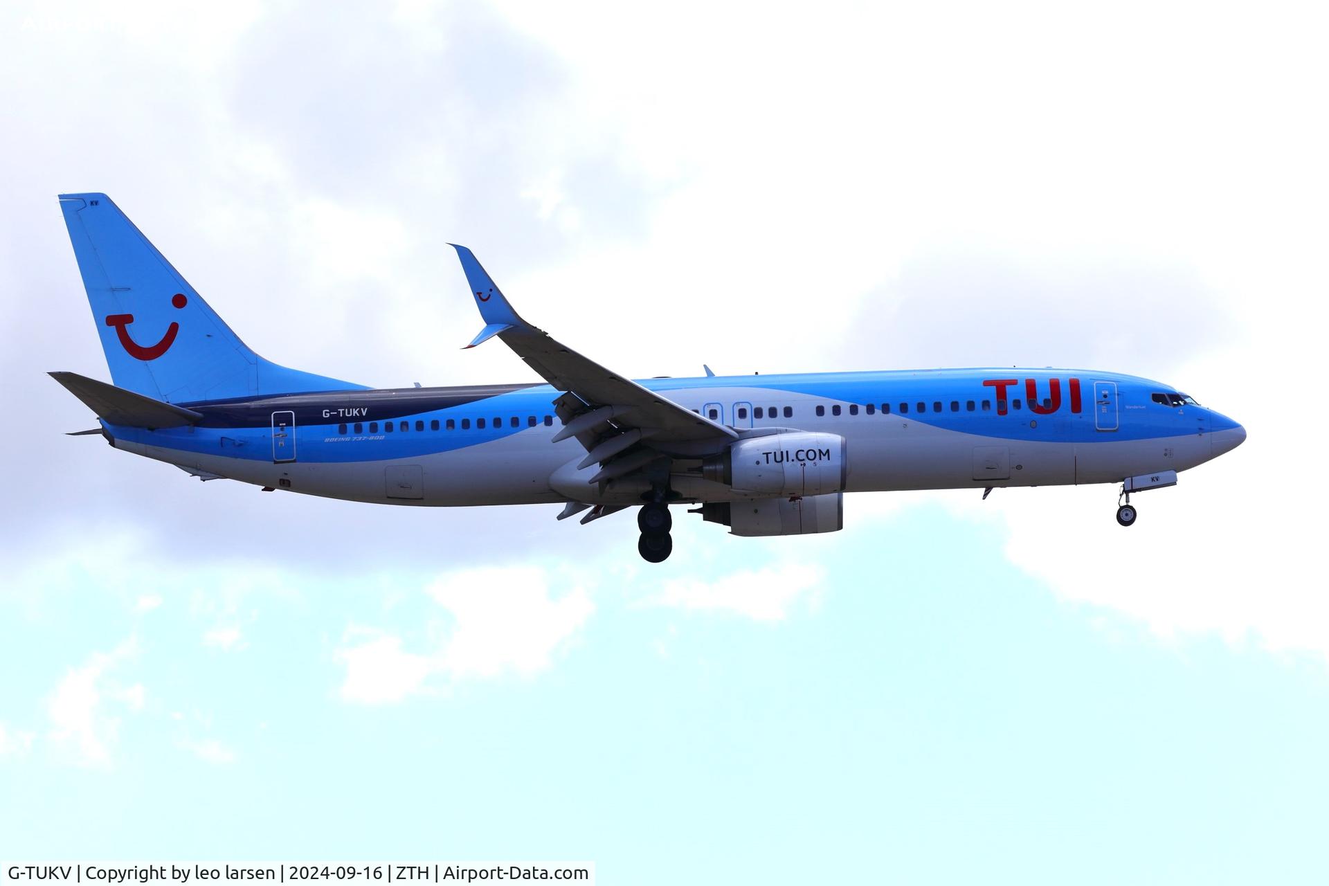 G-TUKV, 2009 Boeing 737-8K5 C/N 35149, Zakynthos 16.9.2024