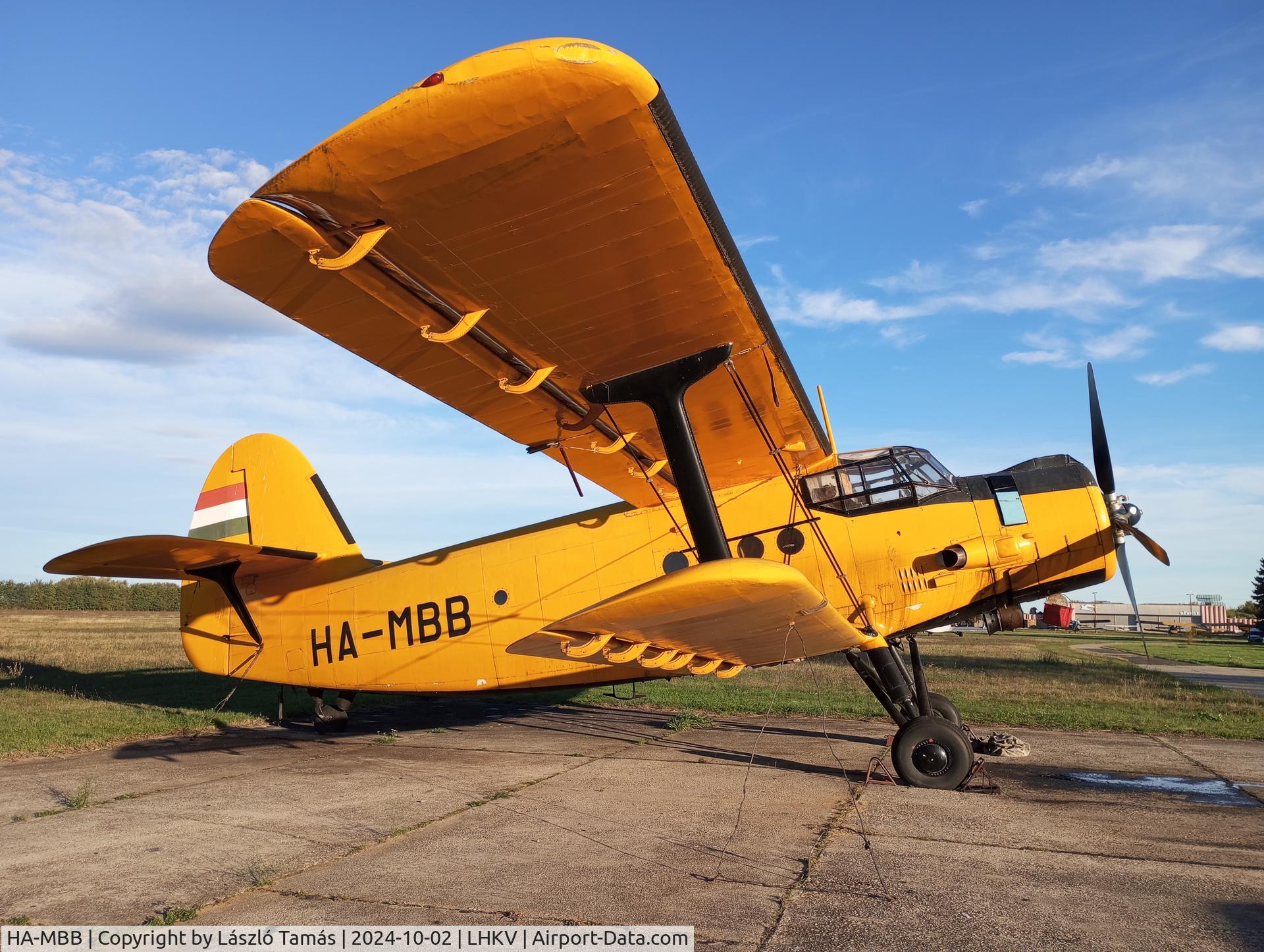 HA-MBB, 1975 Antonov An-2R C/N 1G161-07, A beautiful Antonov 
