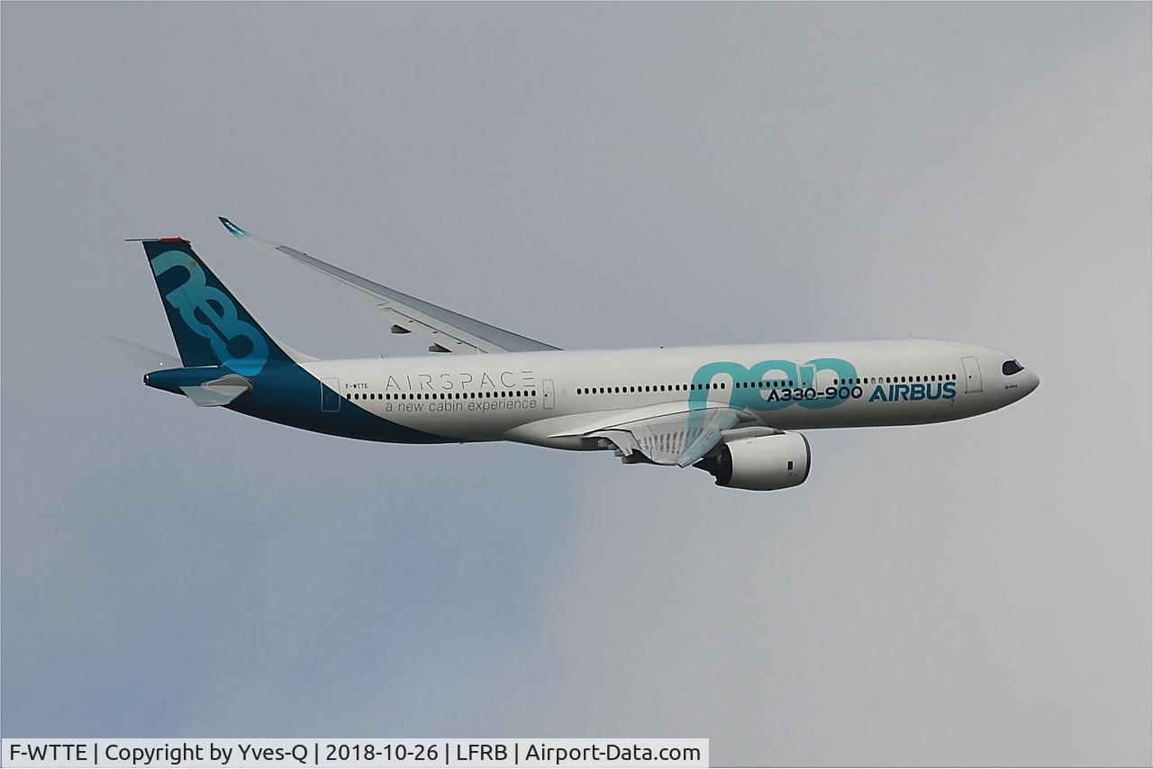 F-WTTE, 2017 Airbus A330-941N C/N 1812, Airbus A330-941 neo, Brest-Bretagne airport (LFRB-BES)