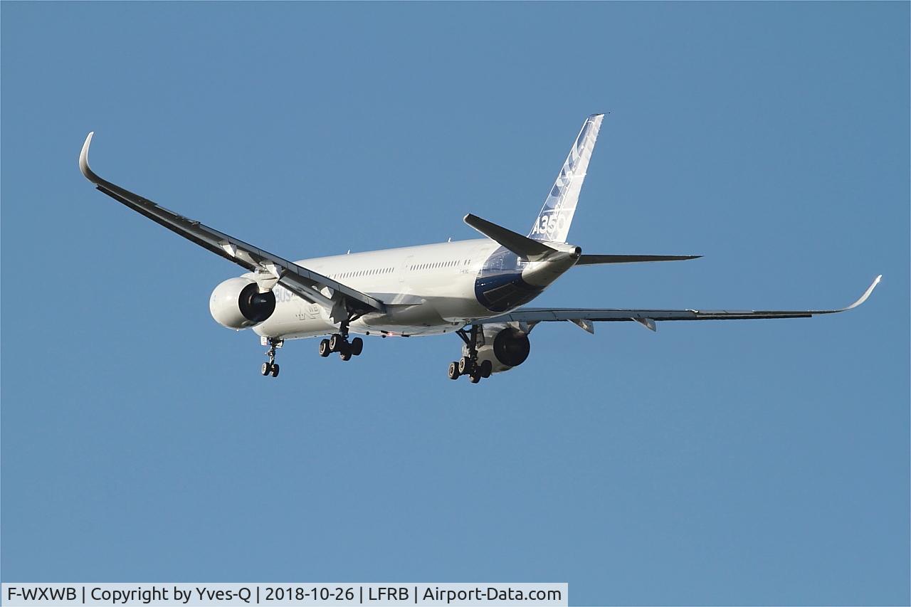 F-WXWB, 2013 Airbus A350-941 C/N 001, Airbus A350-941, Climbing from rwy 25L, Brest-Bretagne airport (LFRB-BES)