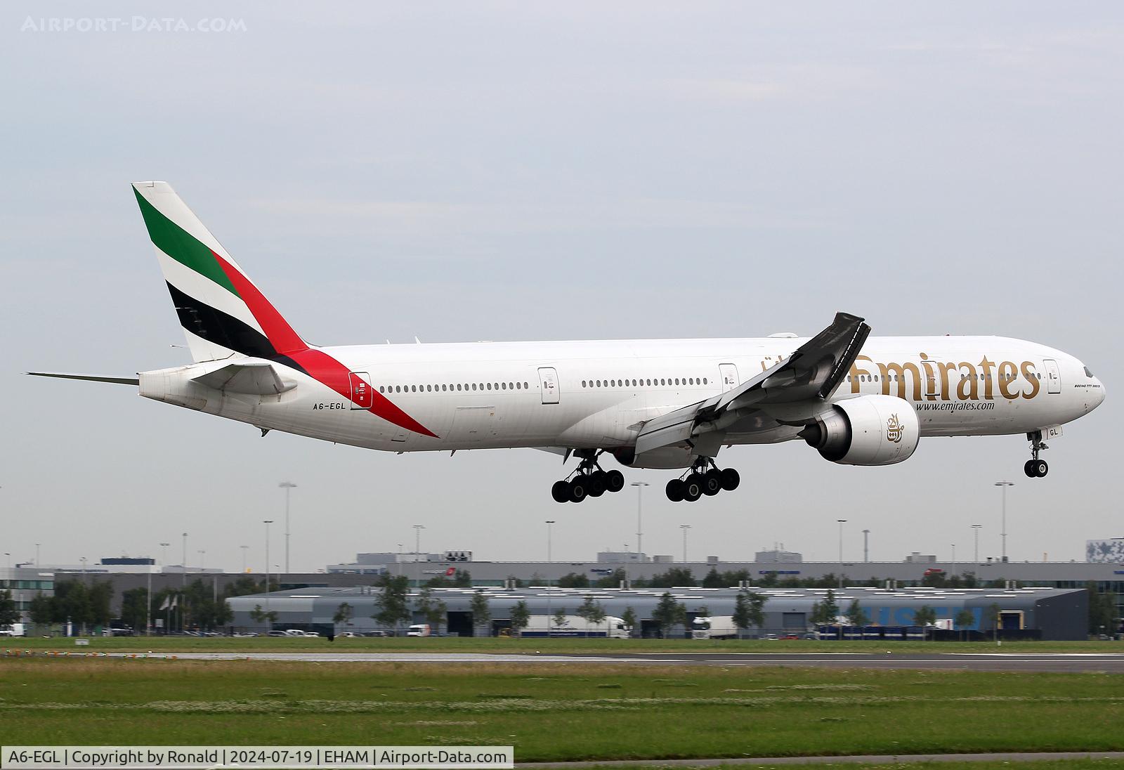 A6-EGL, 2011 Boeing 777-31H/ER C/N 41072, at eham