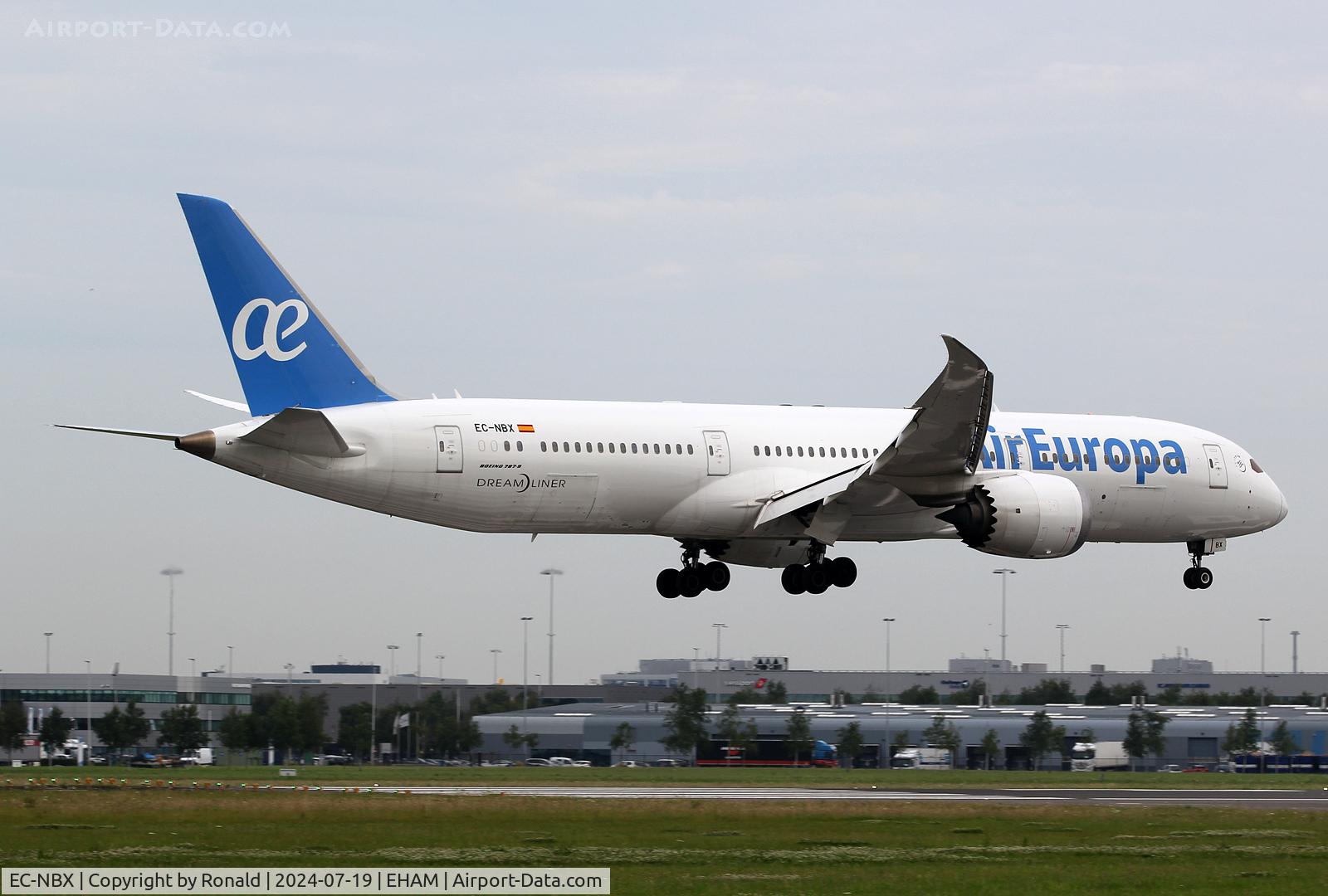 EC-NBX, 2019 Boeing 787-9 Dreamliner C/N 65247, at eham