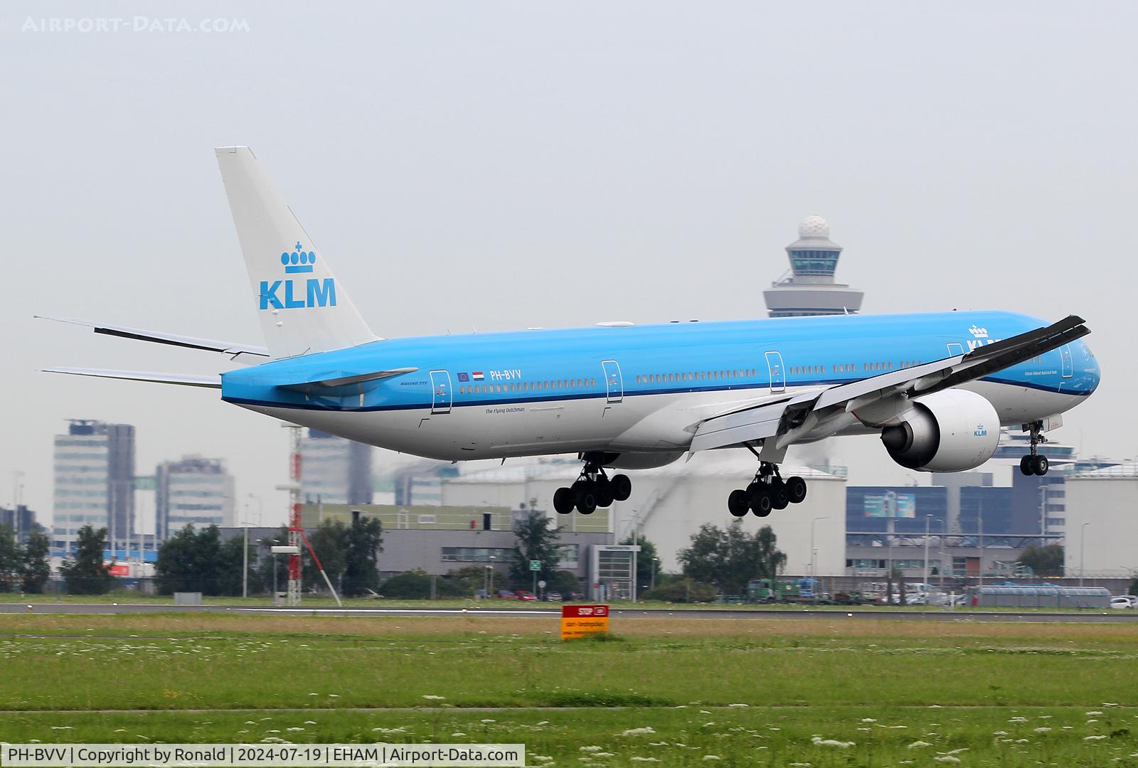 PH-BVV, 2020 Boeing 777-306(ER) C/N 66888, at eham