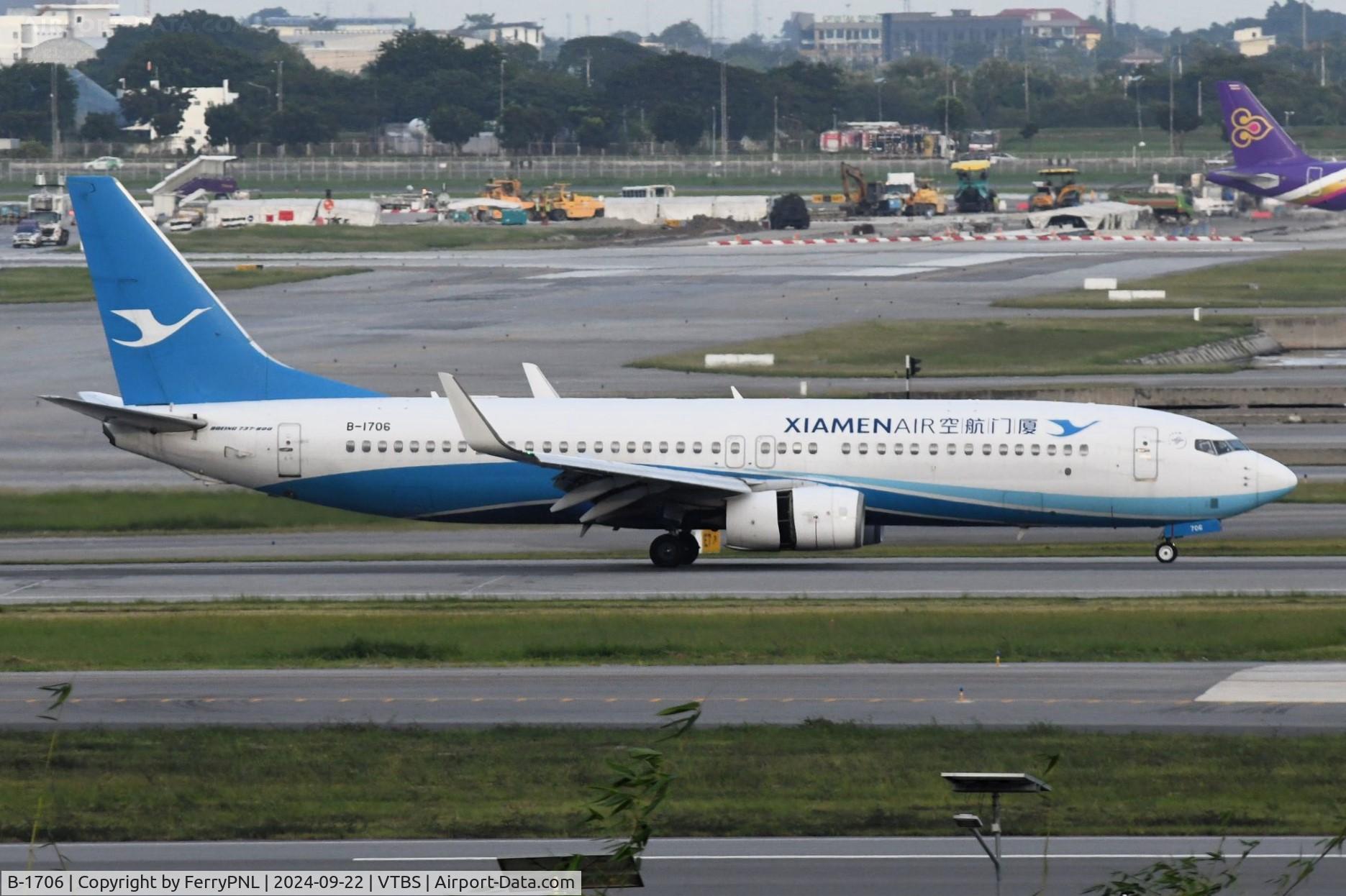 B-1706, 2014 Boeing 737-85C(WL) C/N 39905, Xiamen B738 arriving