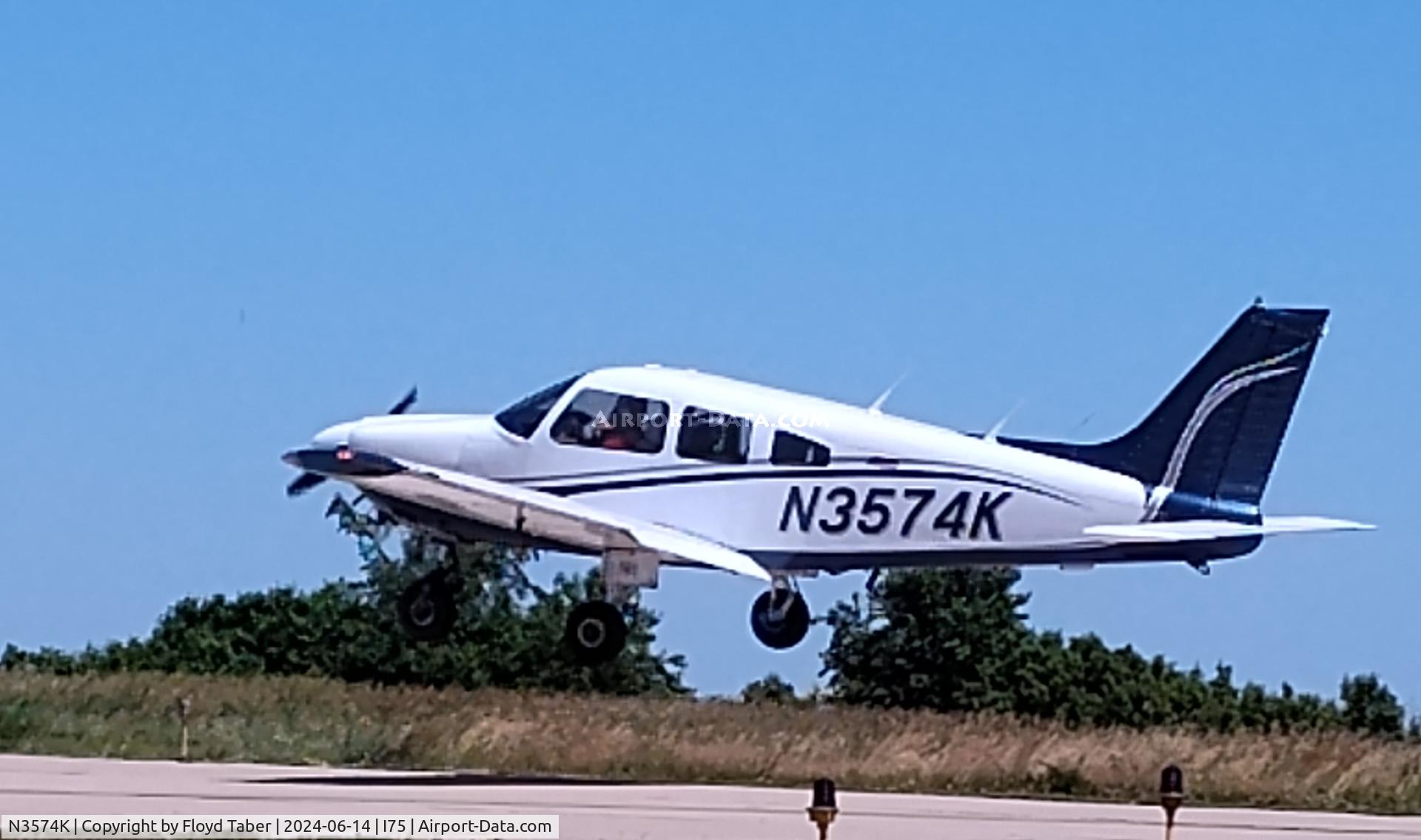 N3574K, Piper PA-28-181 C/N 28-8090197, Touch n Go