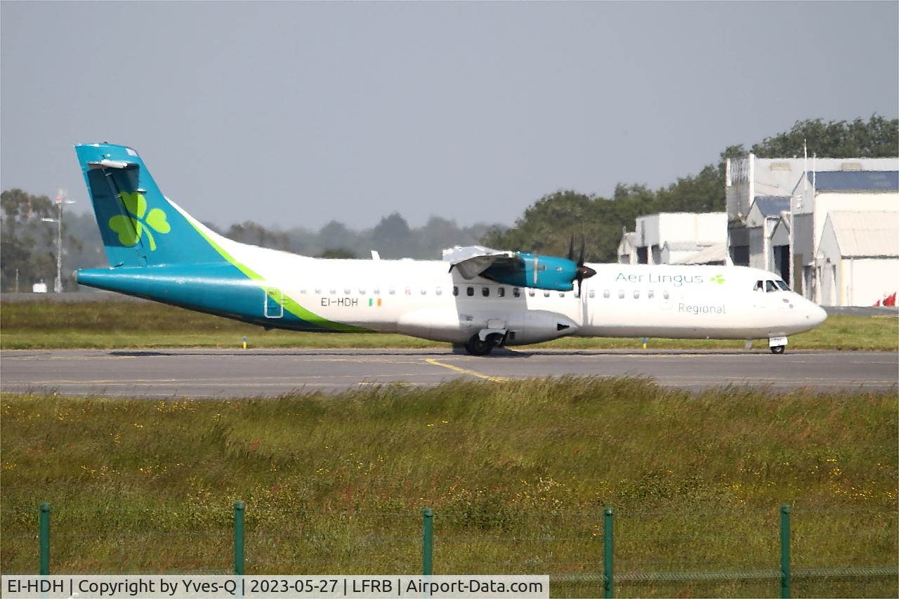 EI-HDH, 2014 ATR 72-212A C/N 1169, ATR 72-212A, Taxiing, Brest-Bretagne airport (LFRB-BES)