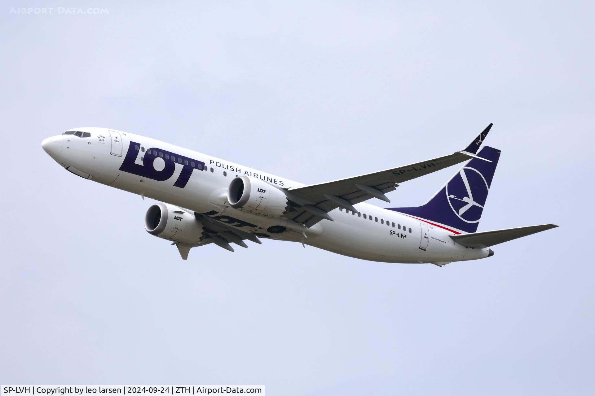 SP-LVH, 2019 Boeing B-737-8 Max C/N 43306, Zakynthos 24.9.2024
