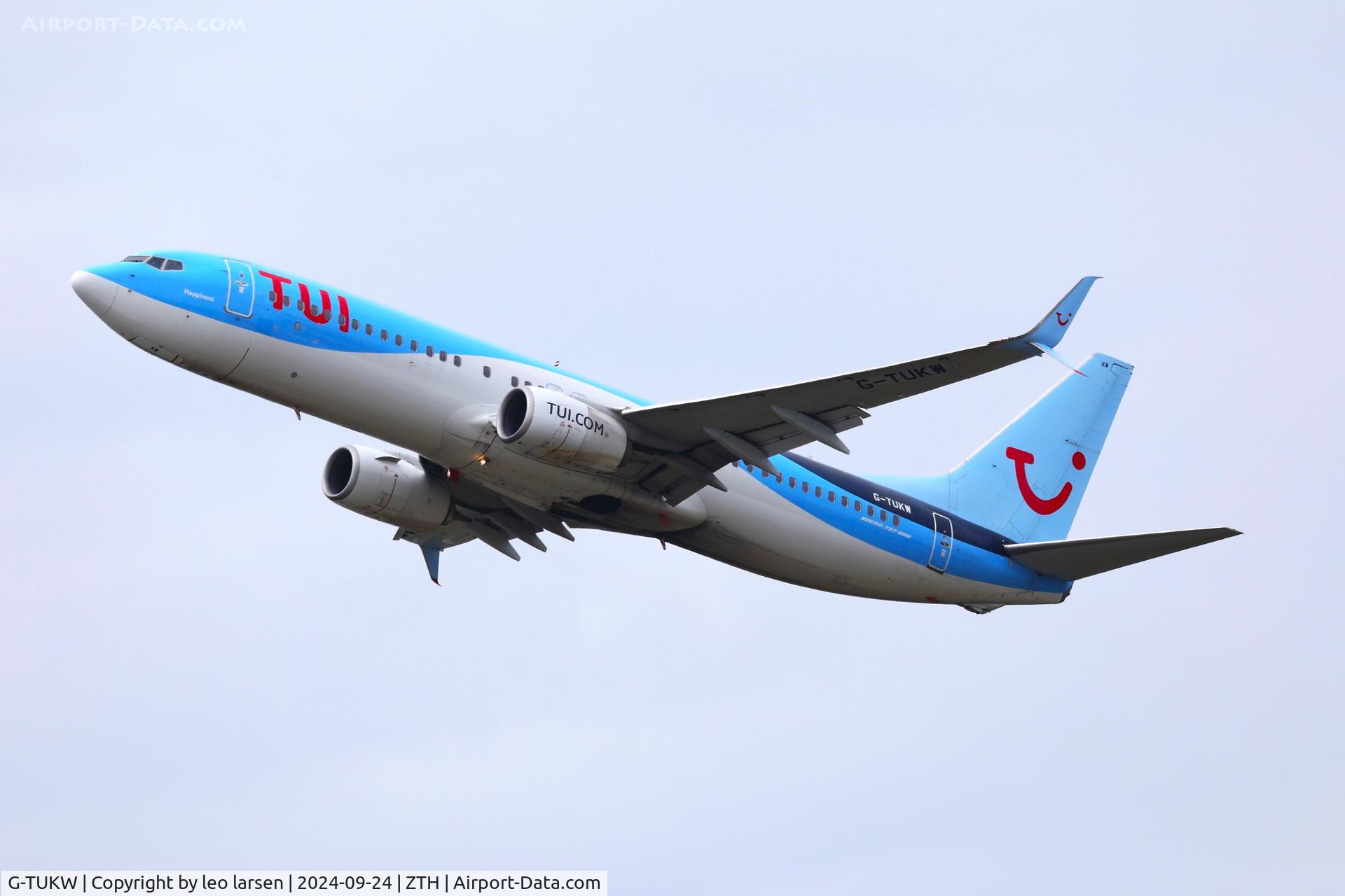 G-TUKW, 2013 Boeing 737-8K5 C/N 40943, Zakynthos 24.9.2024