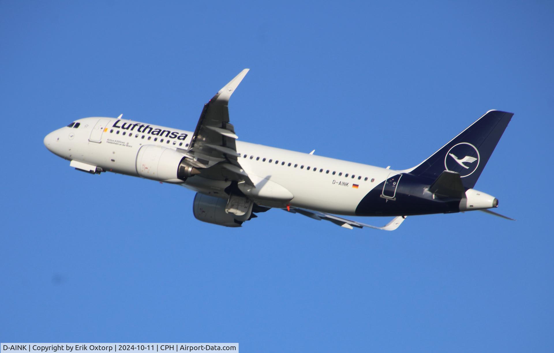 D-AINK, 2018 Airbus A320-271NEO C/N 8249, D-AINK taking off rw 22R